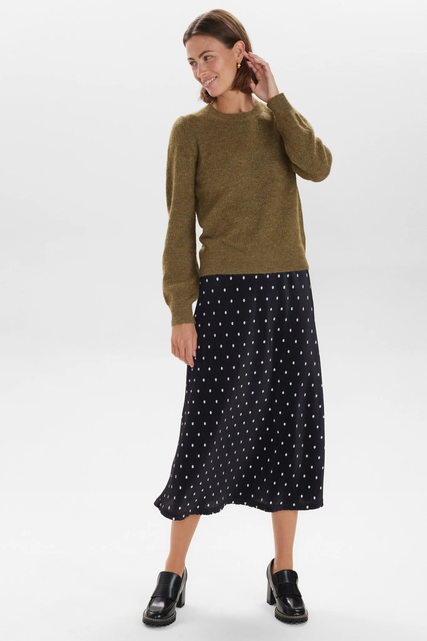 NUALBERTA PULLOVER - Deep Lichen Green - Image 3