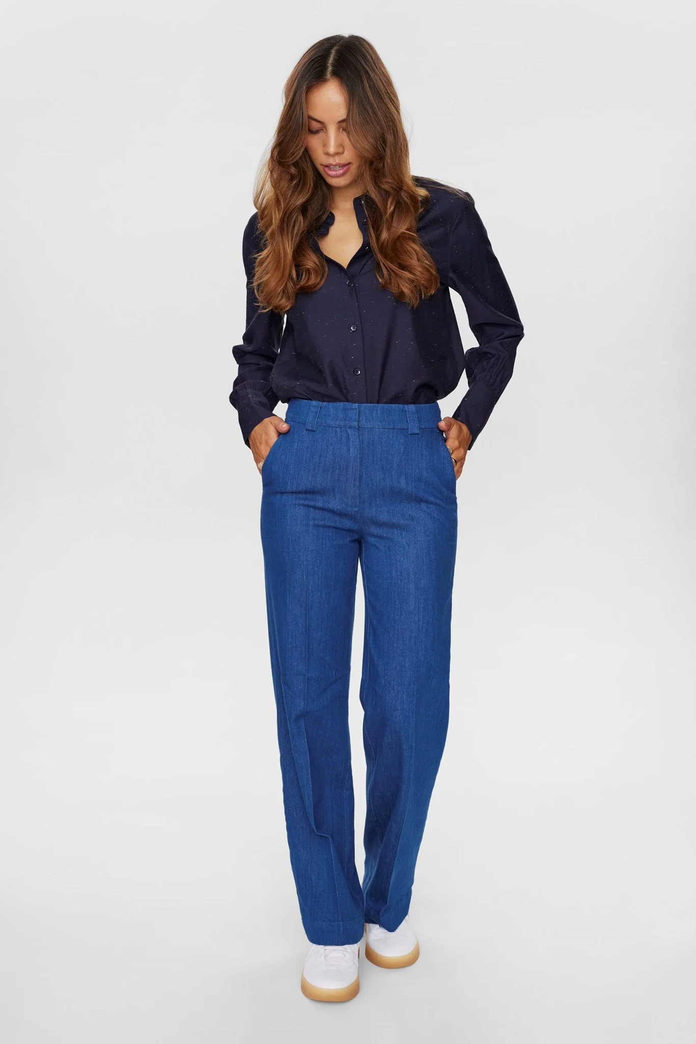 NUALETTA PANTS - Med. Blue Washed Denim - Image 3