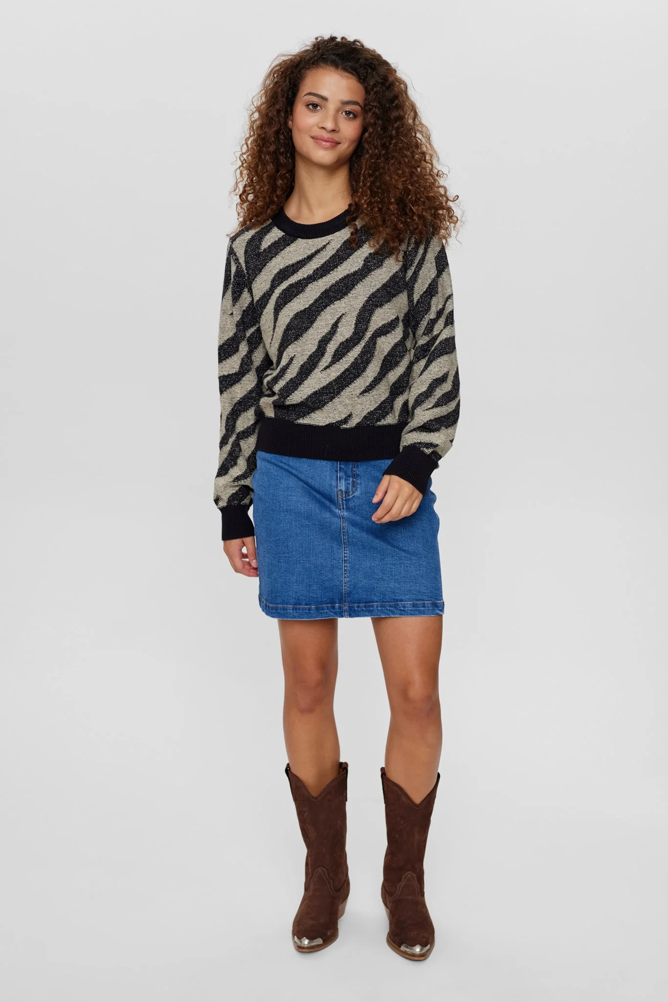 NUALEXI PULLOVER  - Caviar - Image 3