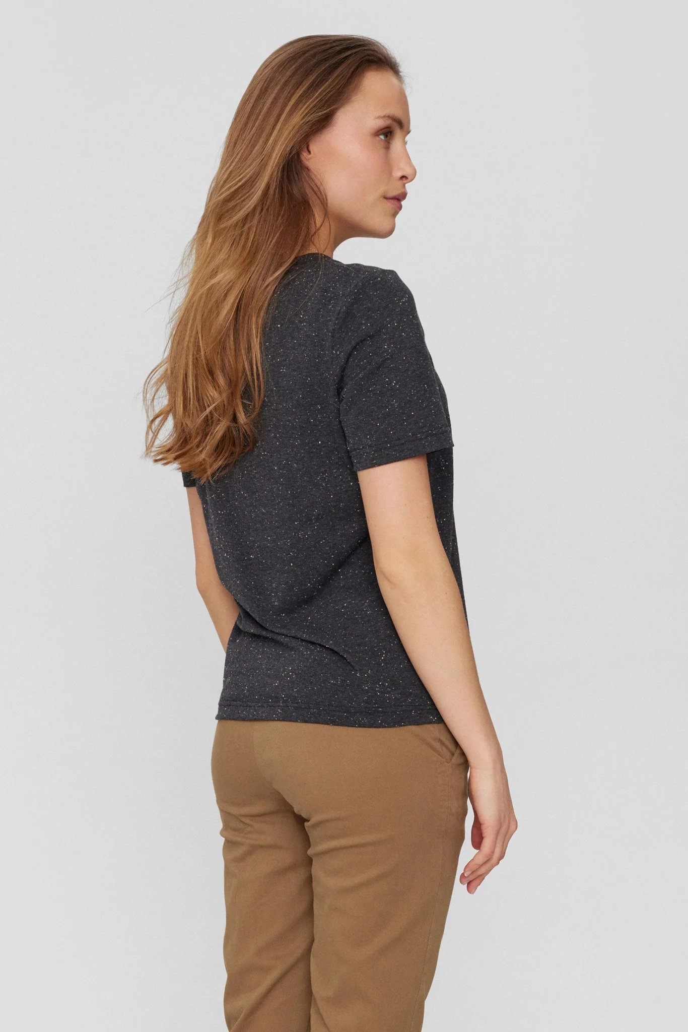NUALIA T-SHIRT - Caviar - Image 2