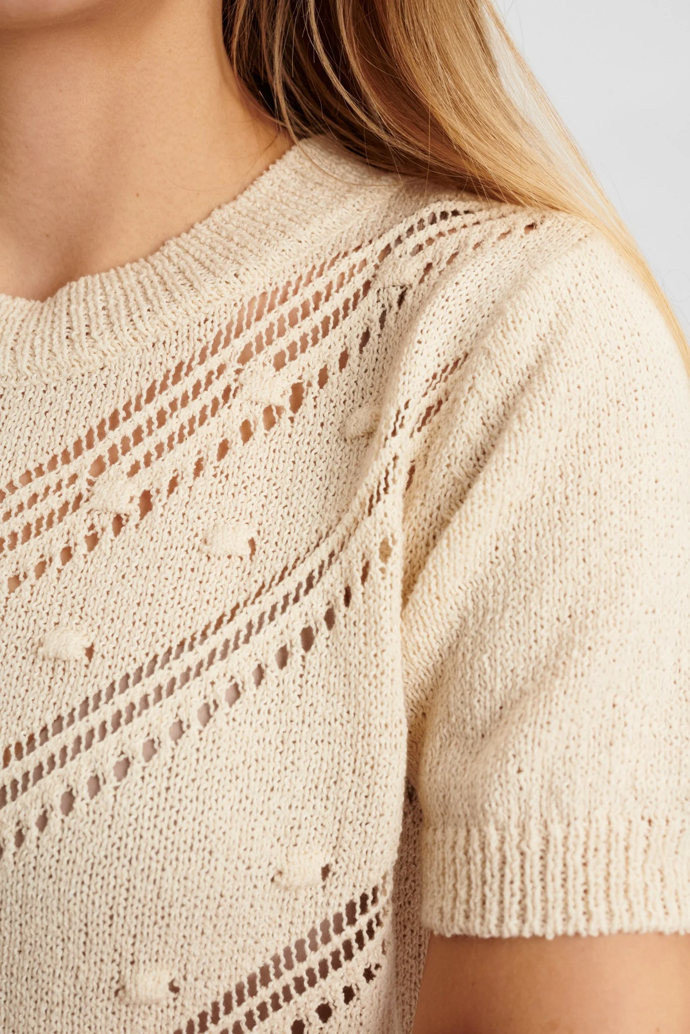 NUALMA BLOUSE - Pristine - Image 4