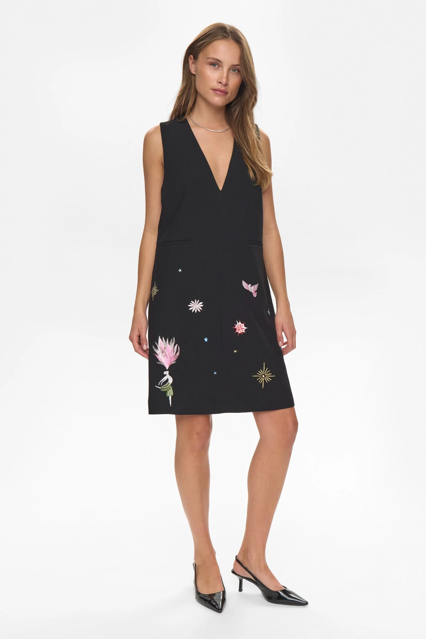 NUALMUT DRESS - Caviar - Image 3