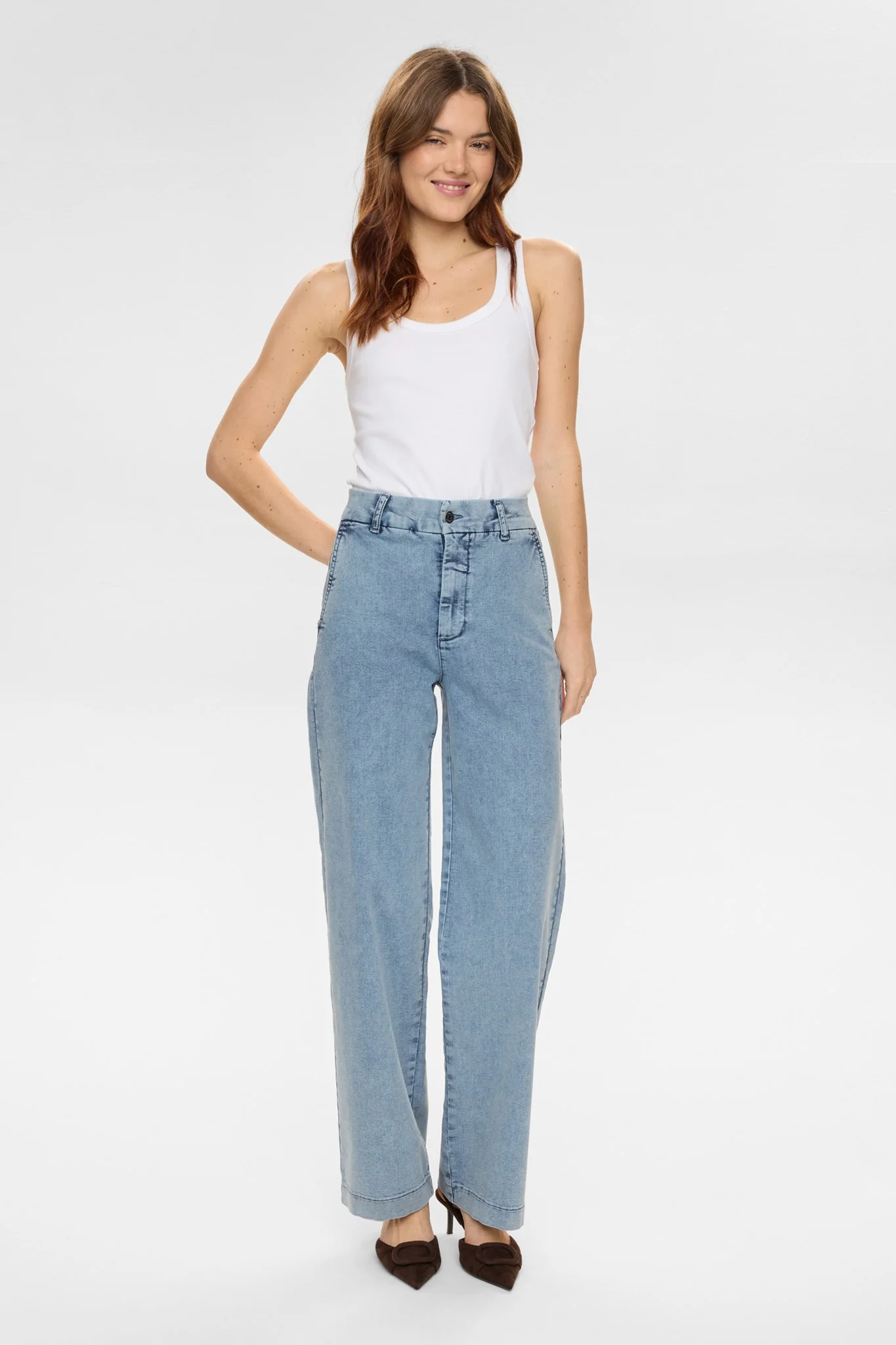 NUAMBER HR WIDE JEANS - R3019 - Light B. Stonewash Denim - Image 3