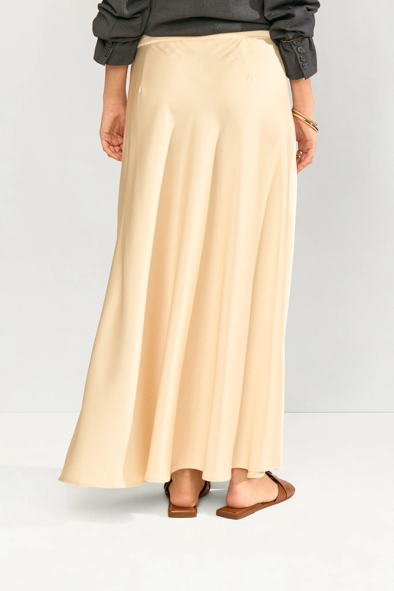 NUAMELIA SKIRT - Whitecap Gray - Image 3