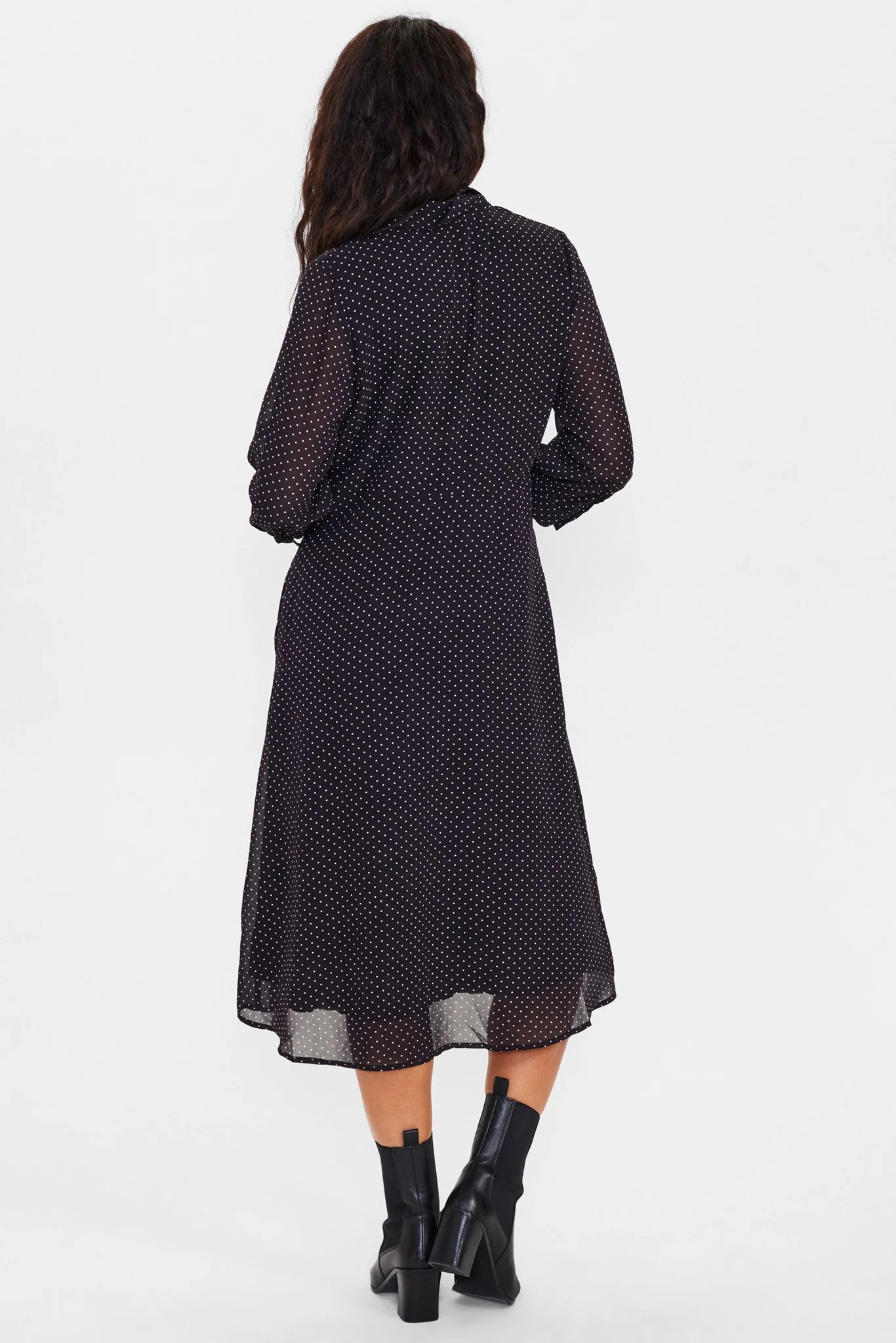 NUAMILIA DRESS - Caviar - Image 2