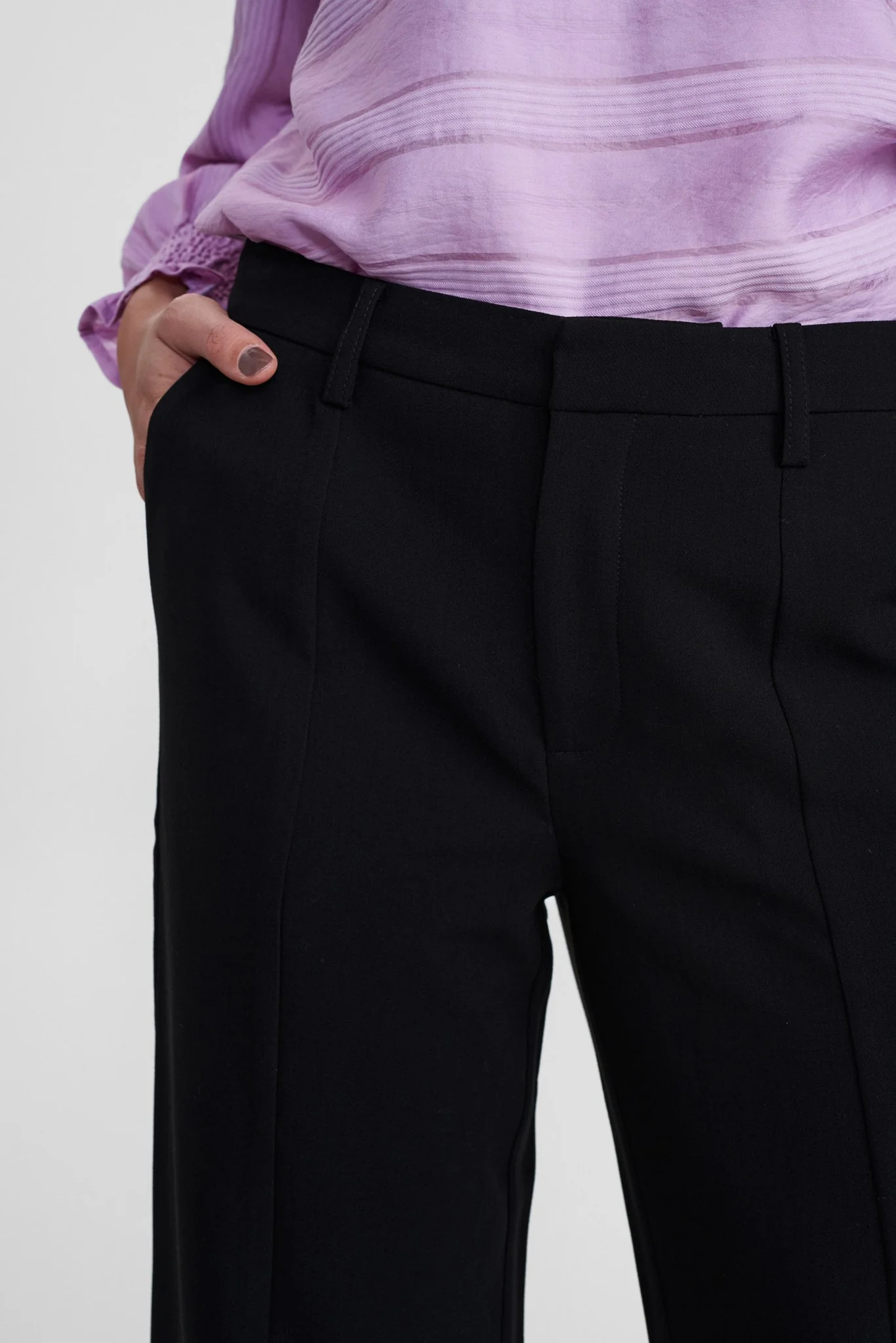 NUANAMAY PANTS - Caviar - Image 4