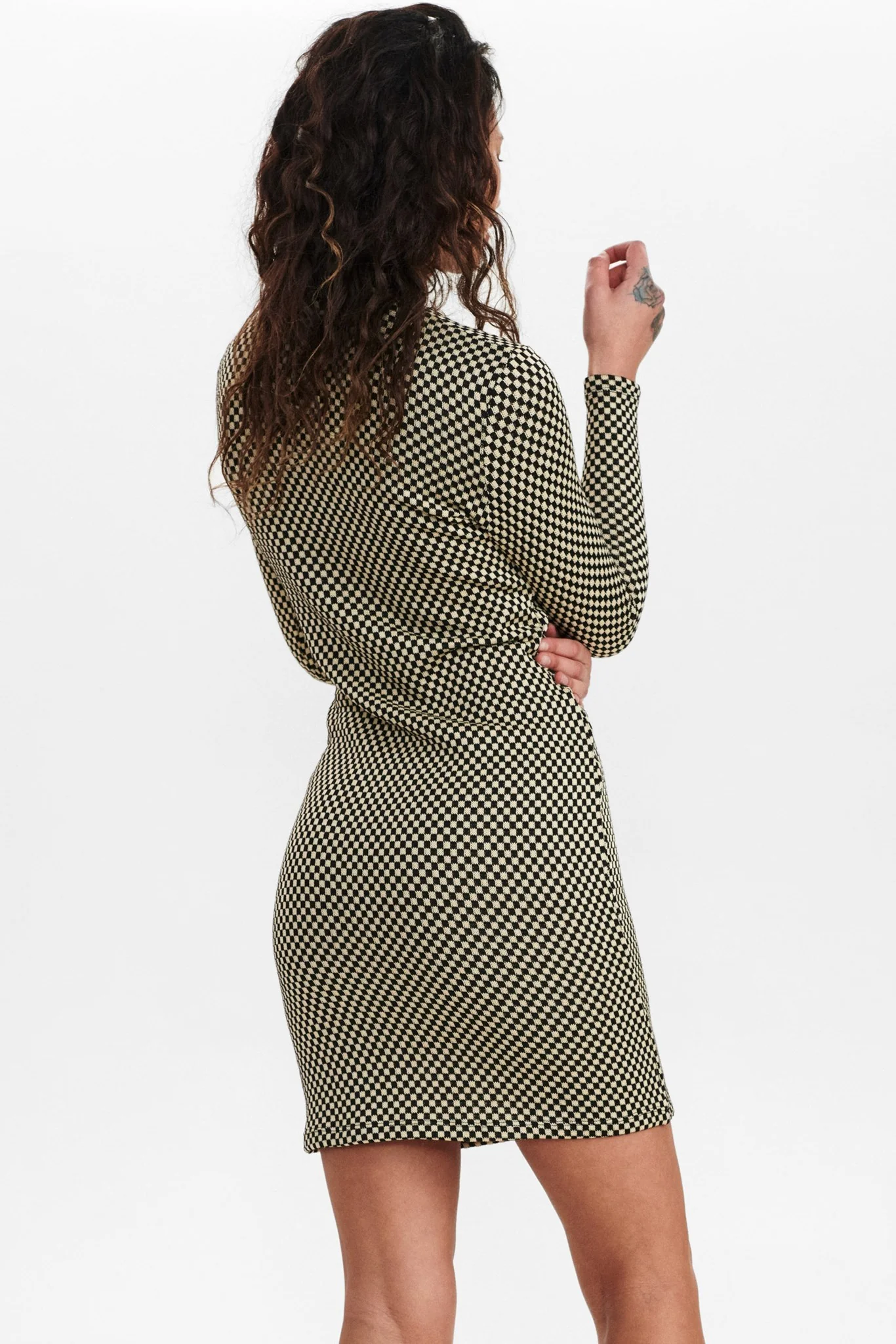 NUANNLEE DRESS - Caviar - Image 2