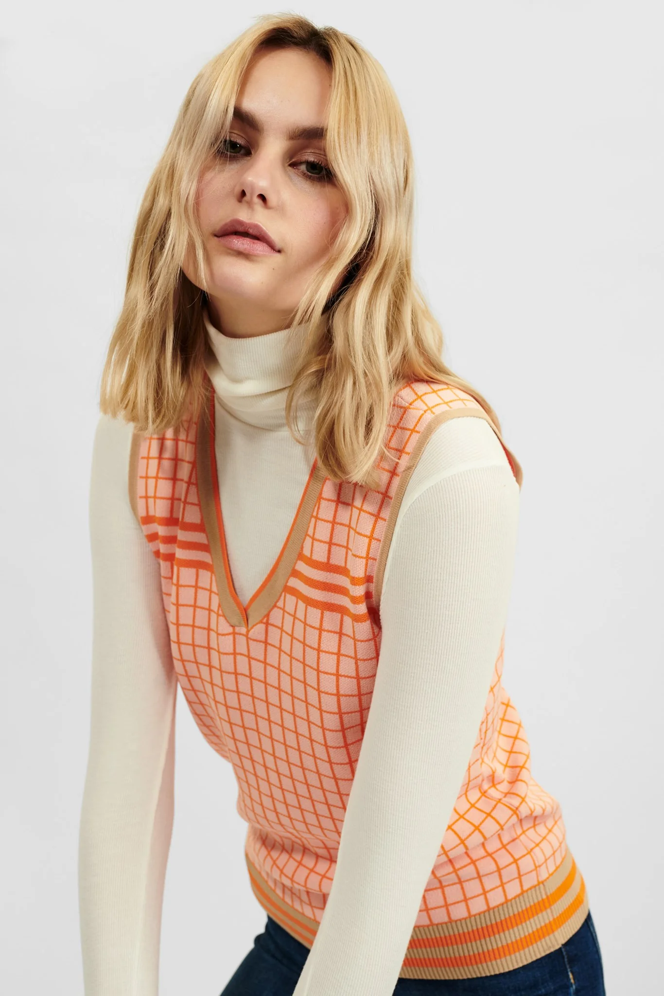 NUANTHONIA WAISTCOAT - Evening Sand - Image 6