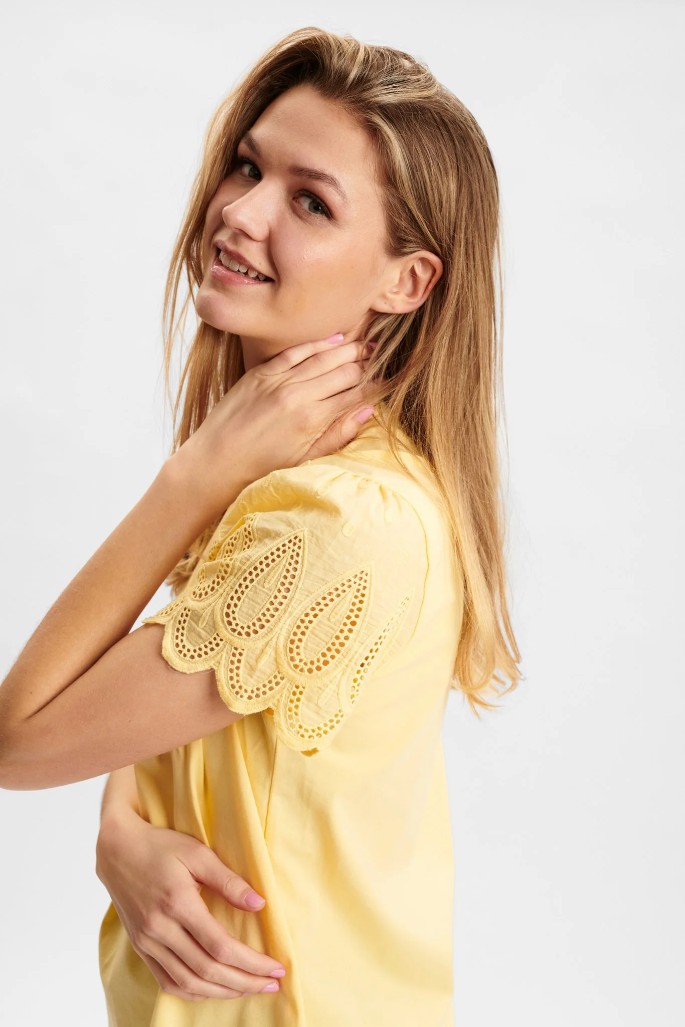 NUANTONIE SS TEE - Popcorn - Image 5