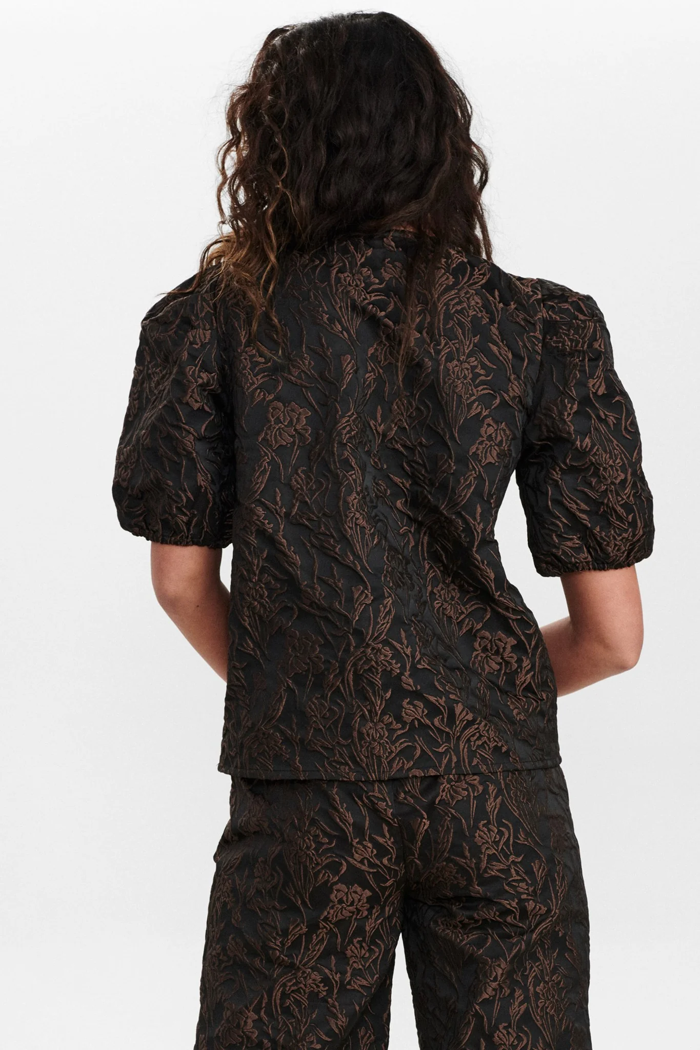 NUARABELLA BLOUSE - Chicory Coffee - Image 2