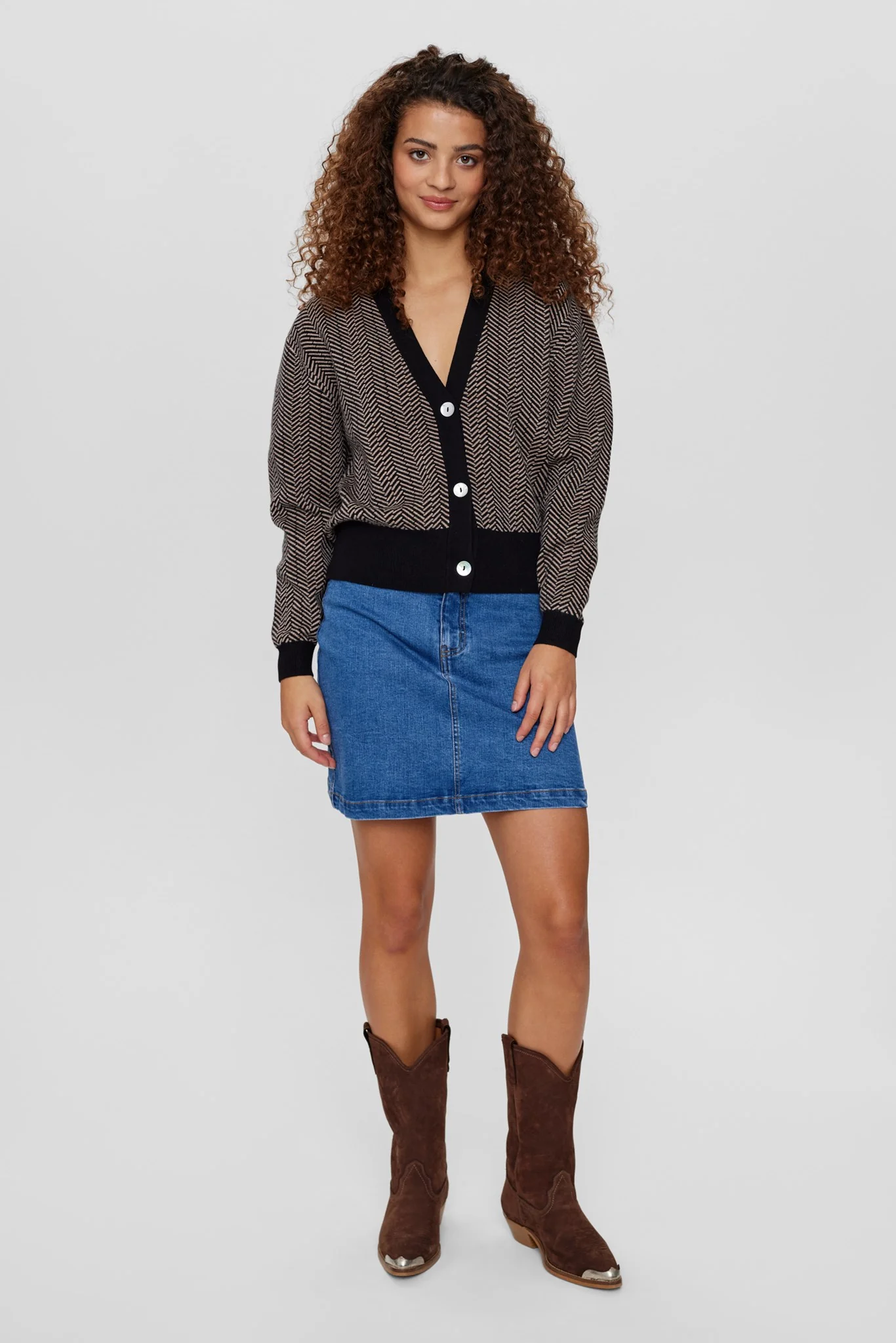 NUARENI CARDIGAN  - Caviar - Image 3