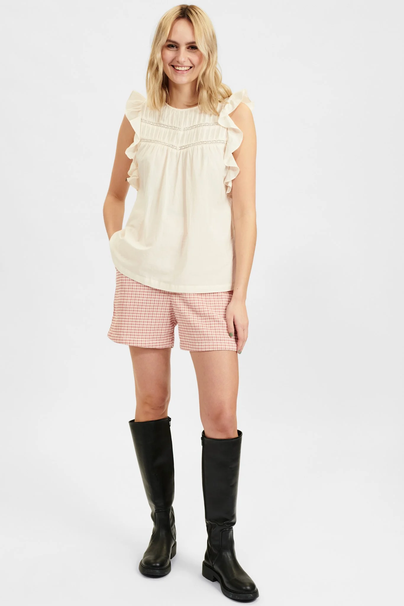 NUARISE SS BLOUSE - Cloud Dancer - Image 3