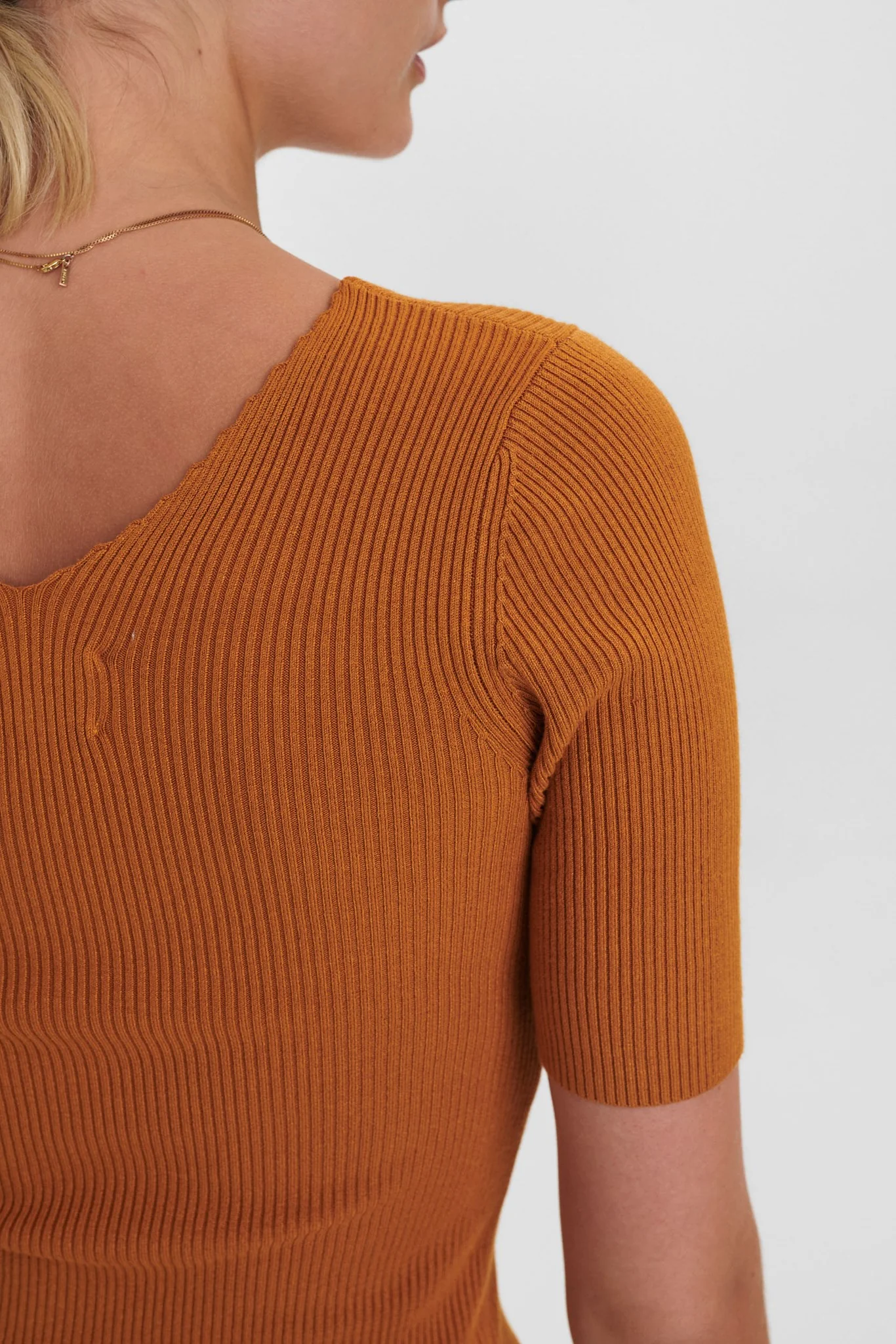 NUAYELET SS PULLOVER  - Cathay Spice - Image 5