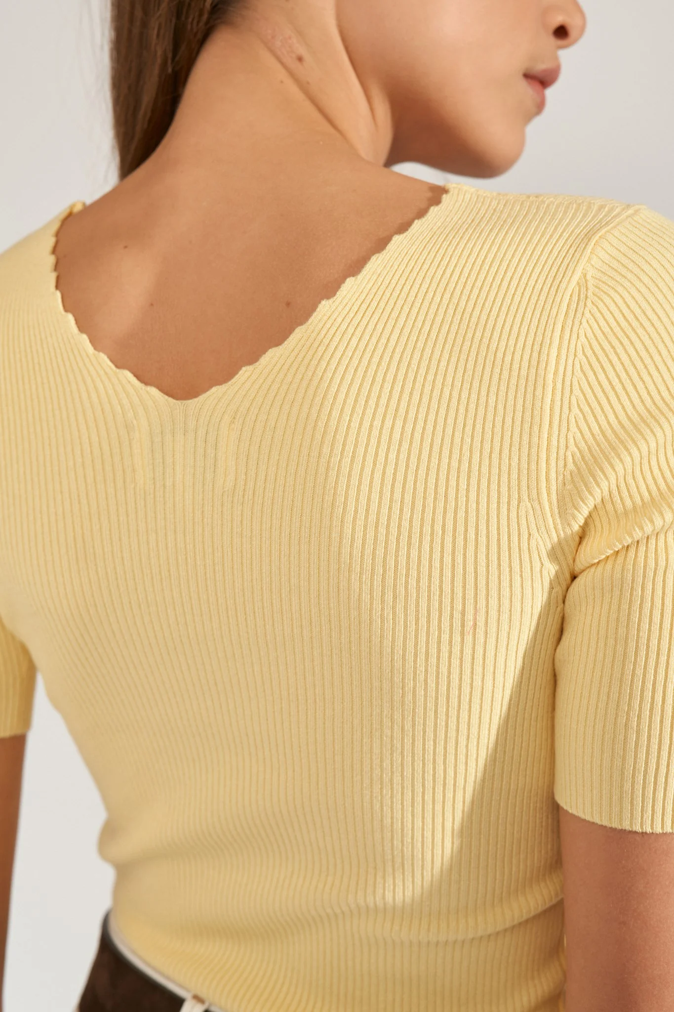 NUAYELET SS PULLOVER CROPPED - Popcorn - Image 5