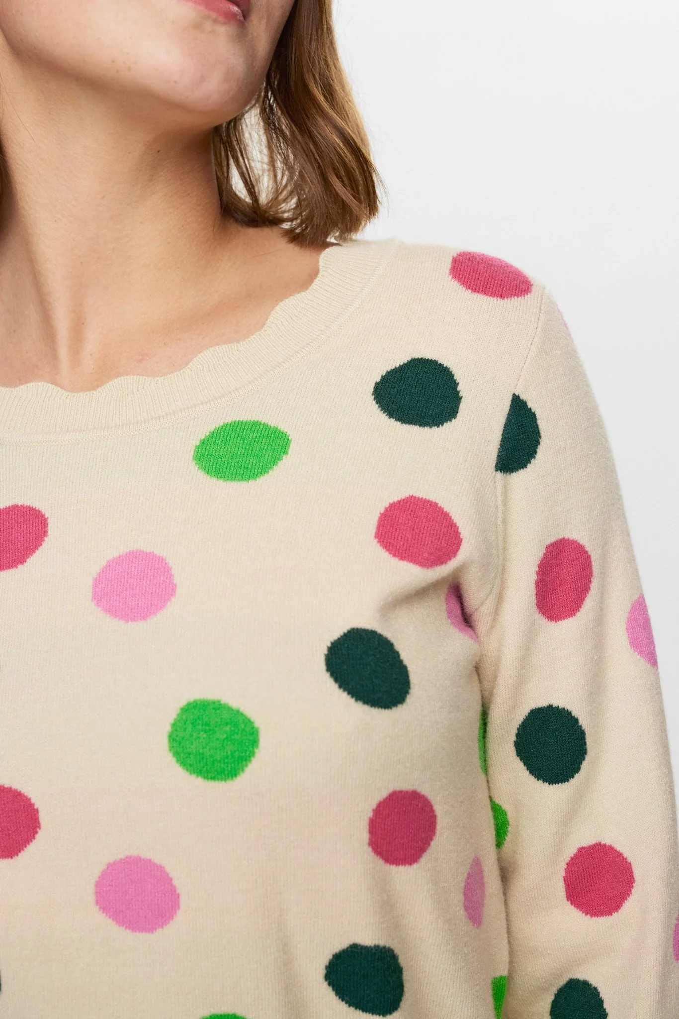 NUBAGATAHA PULLOVER - Sandshell - Image 4