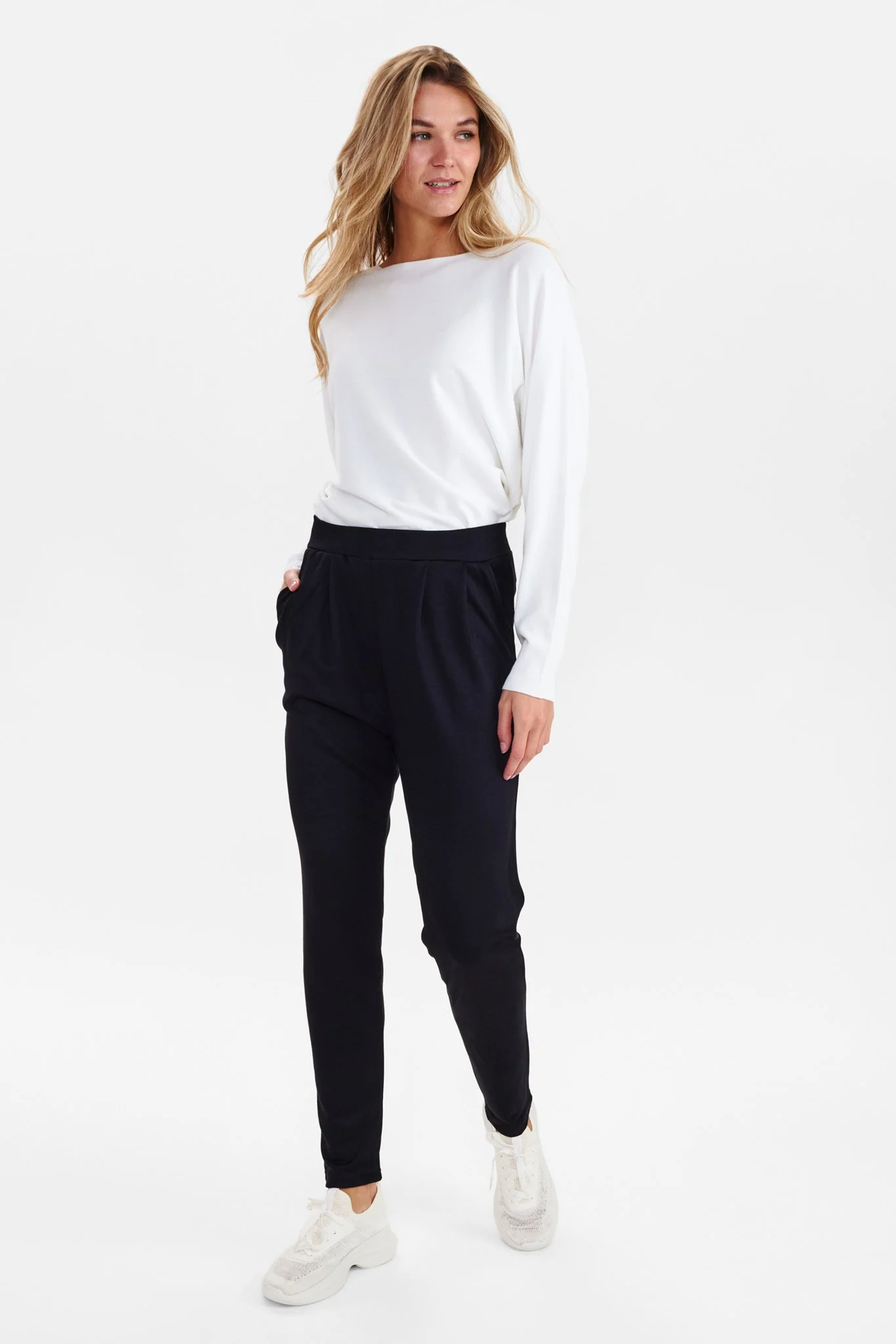 NUBAYO PANTS - NOOS - Caviar - Image 3