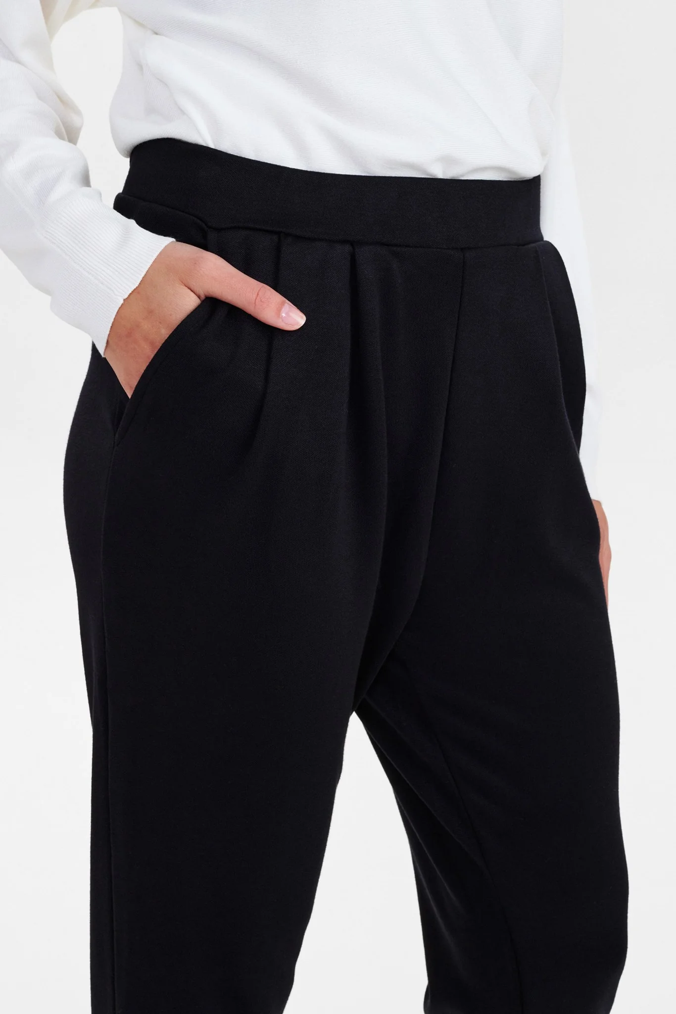NUBAYO PANTS - NOOS - Caviar - Image 4