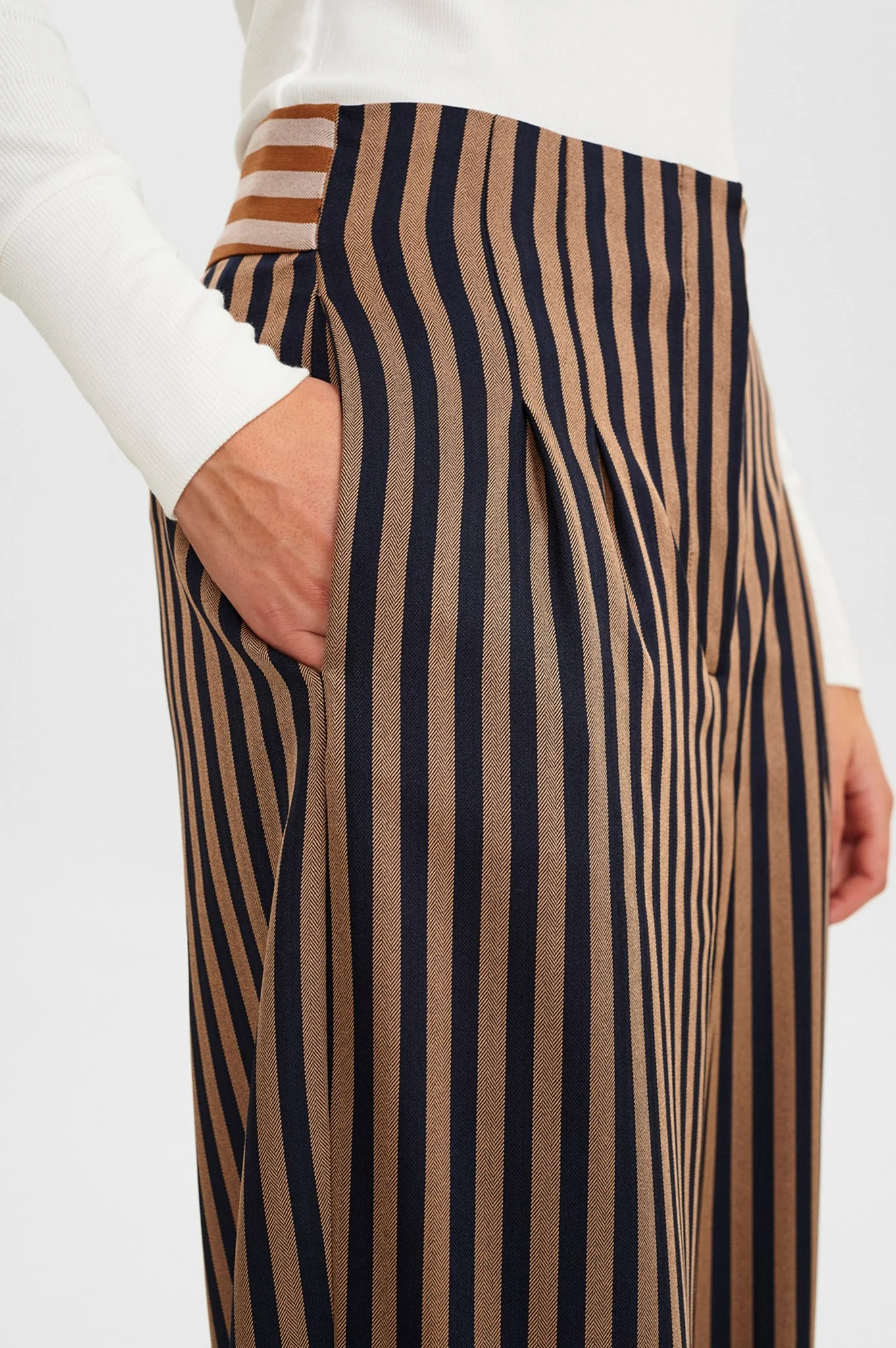 NUBEBBE PANT - Dark Sapphire - Image 4