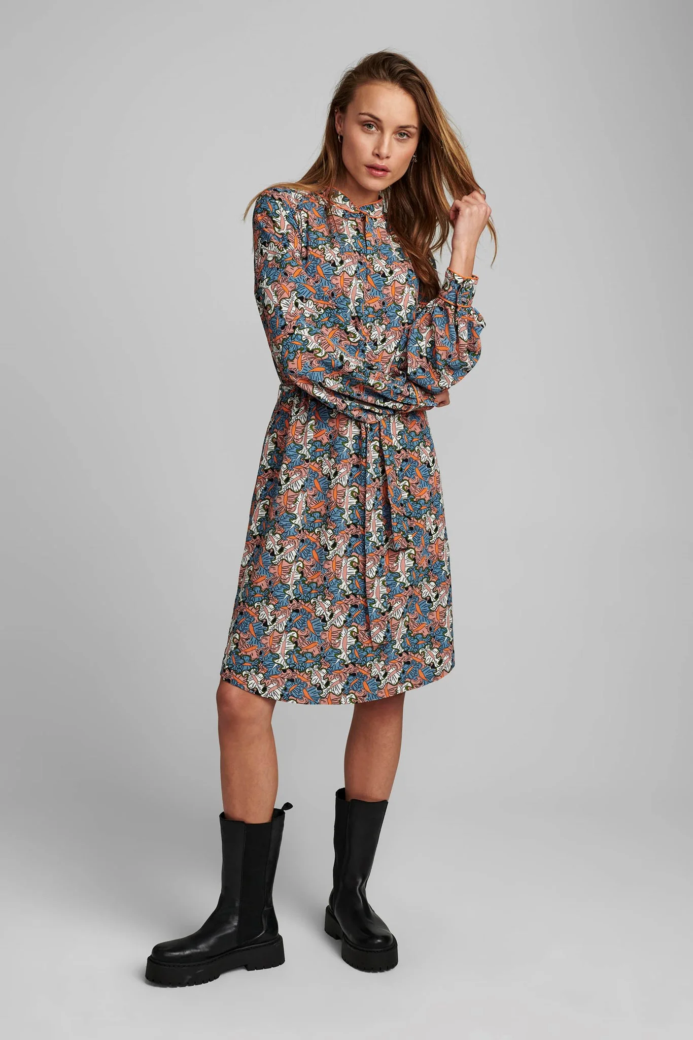 NUBEGONIA DRESS - Calla Green - Image 3