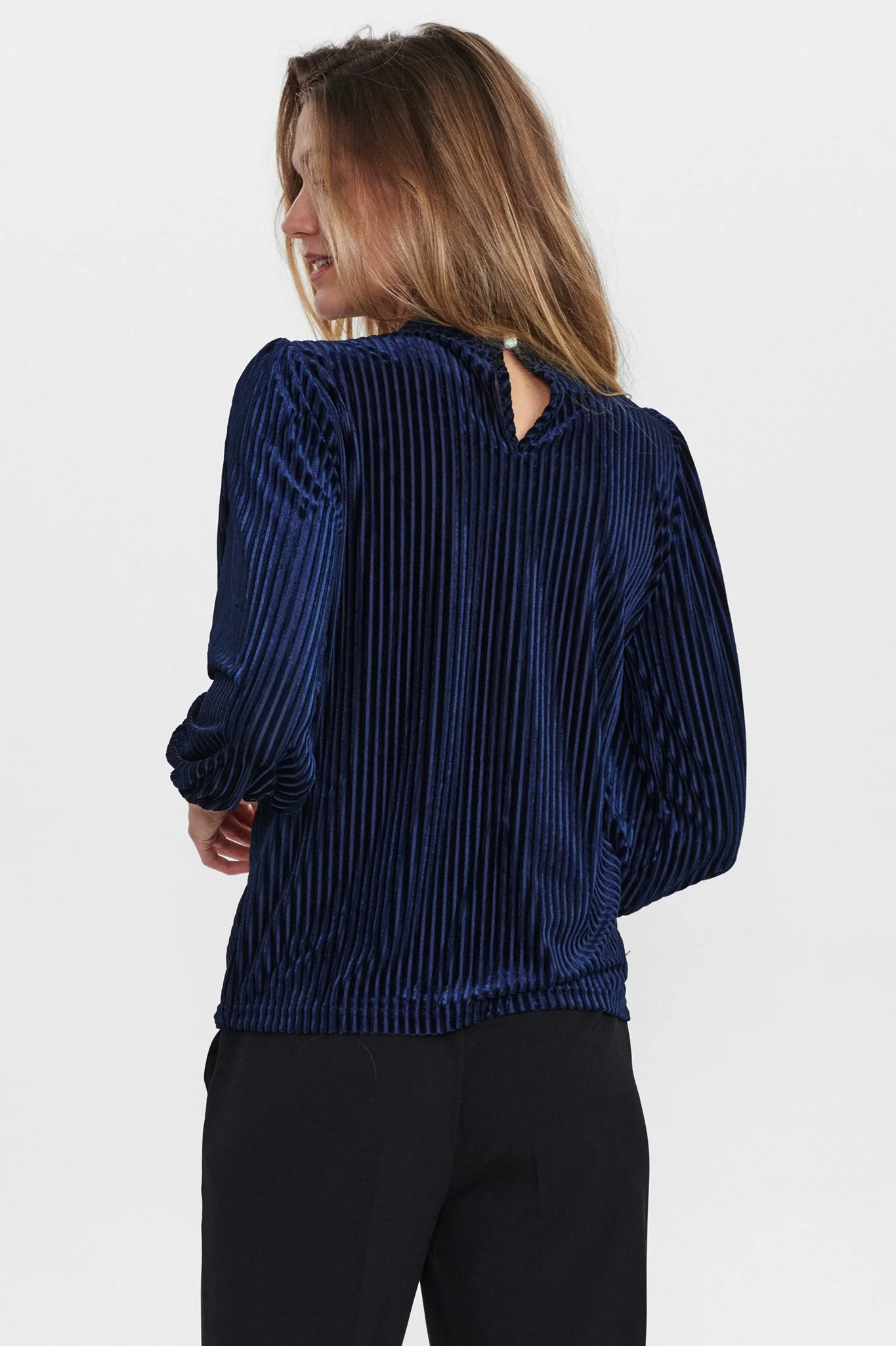 NUBEISSE BLOUSE - Dark Sapphire - Image 2