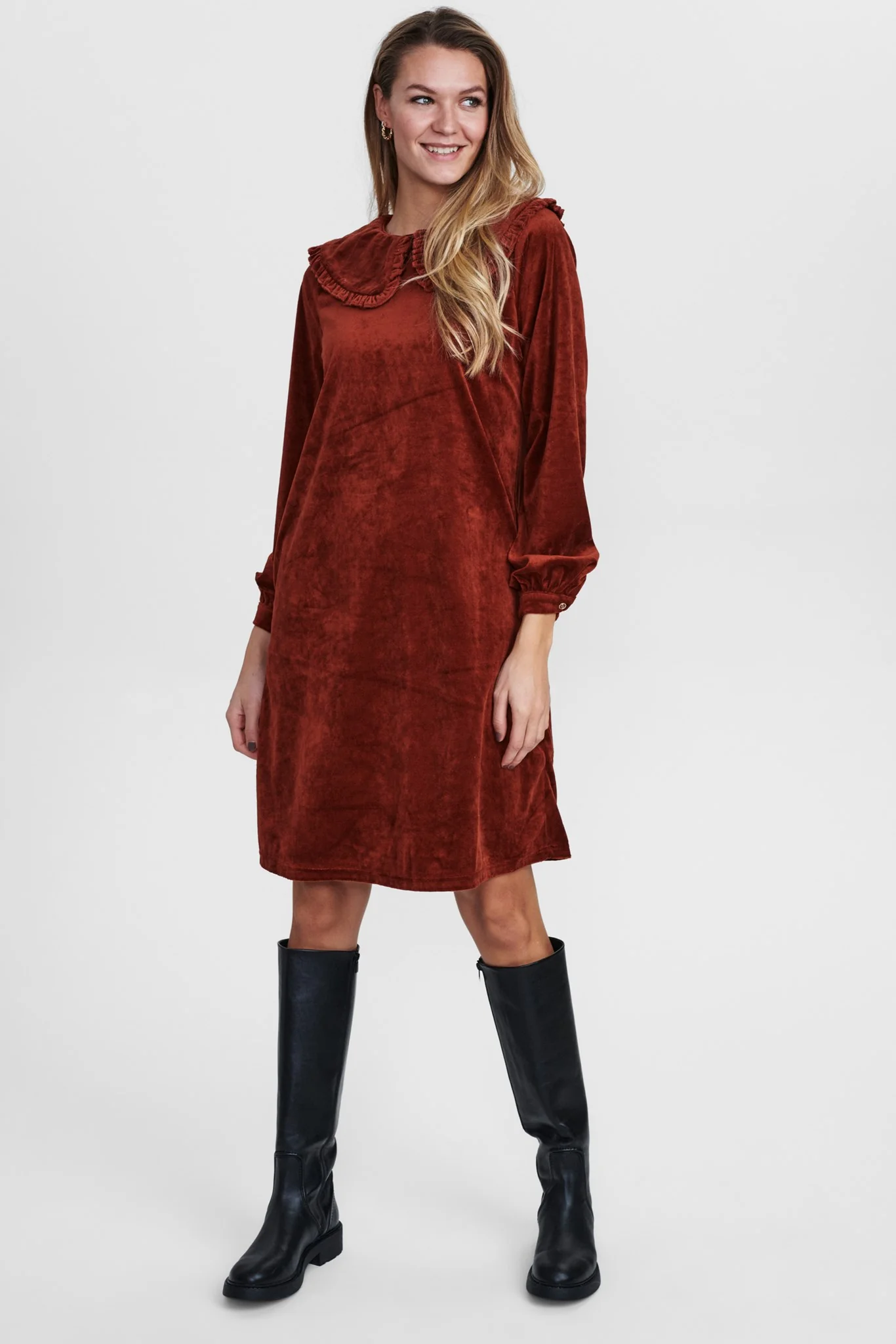 NUBELENDA DRESS - Barn Red - Image 3