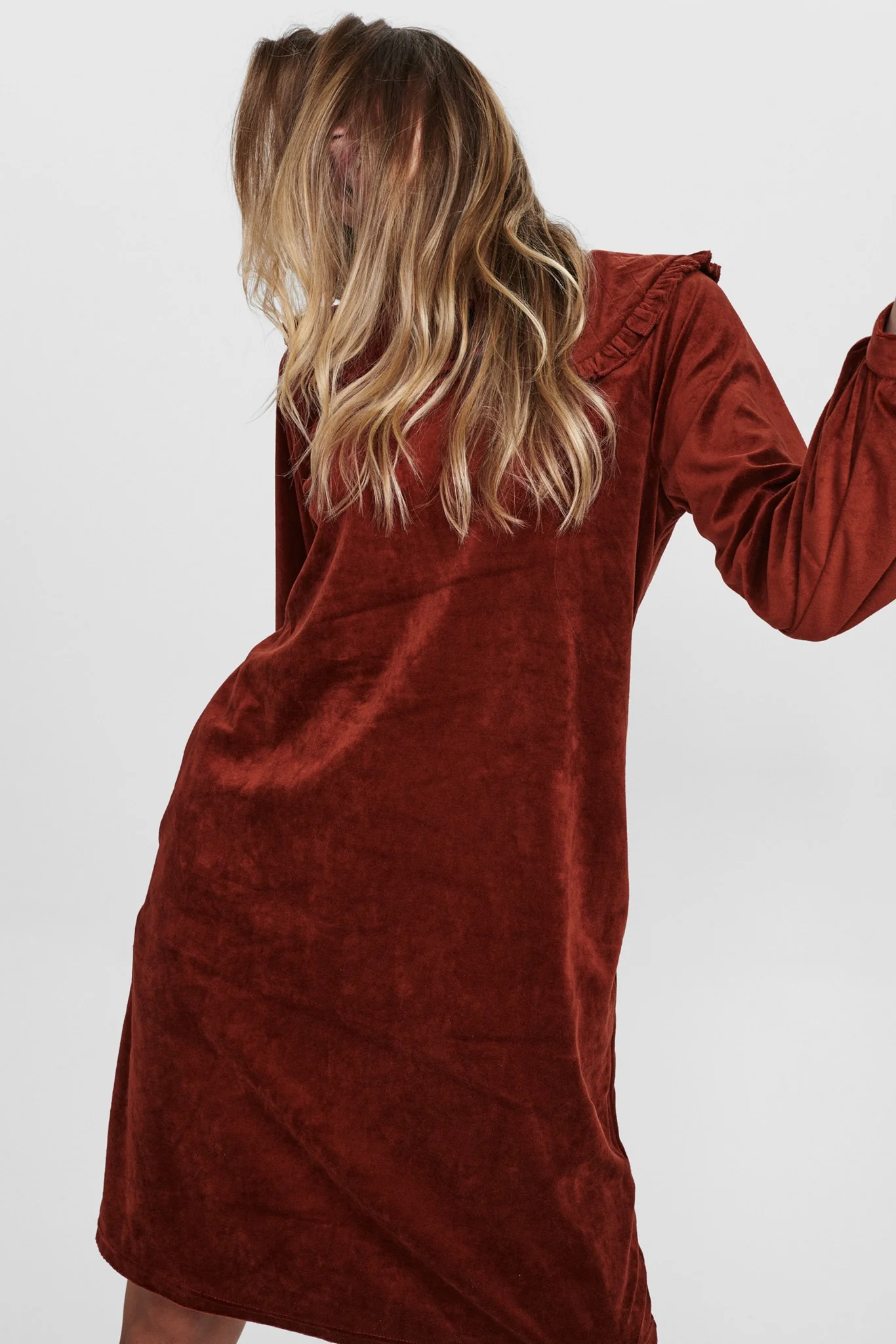 NUBELENDA DRESS - Barn Red - Image 6