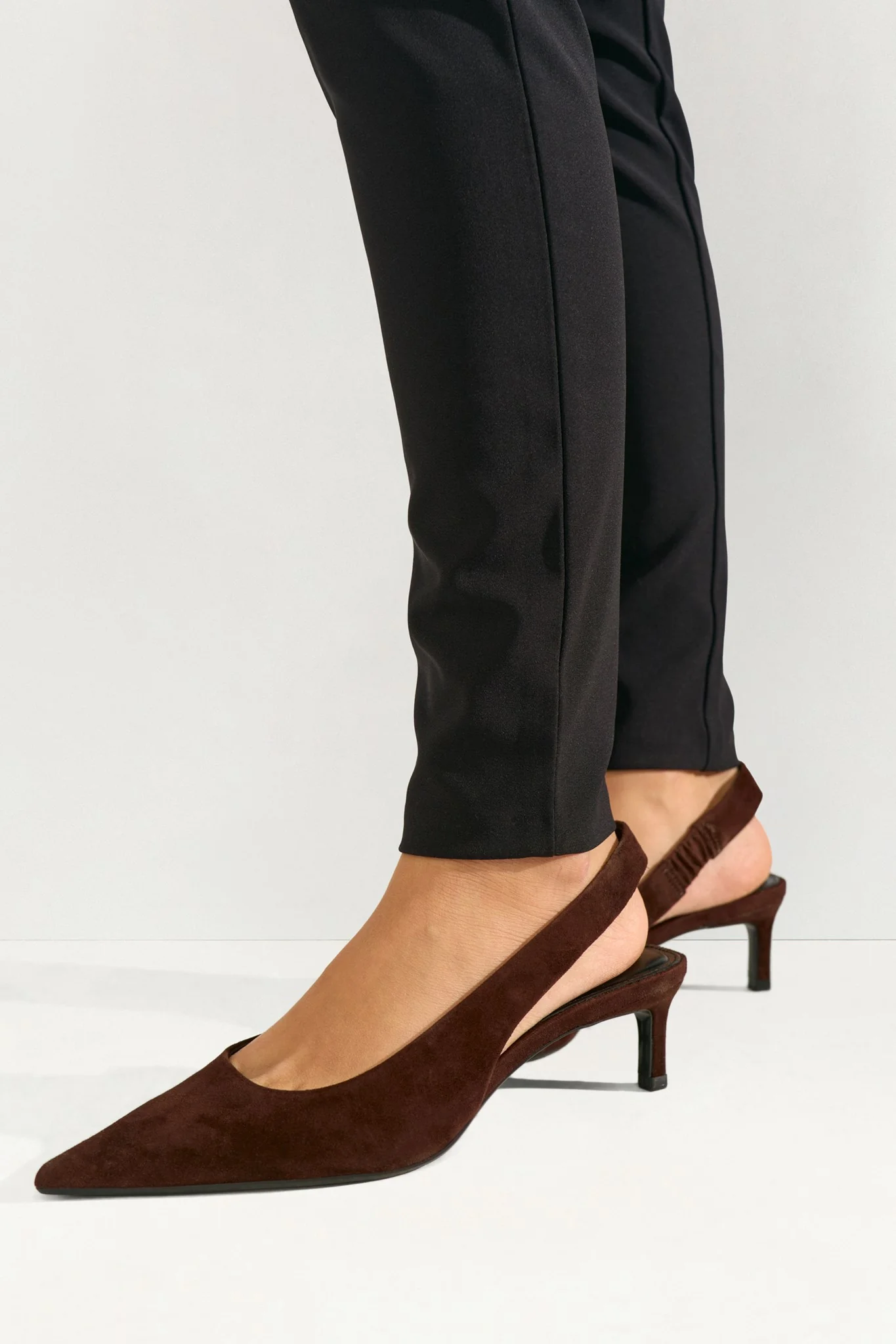 NUBELINA LEGGINGS - Caviar - Image 4