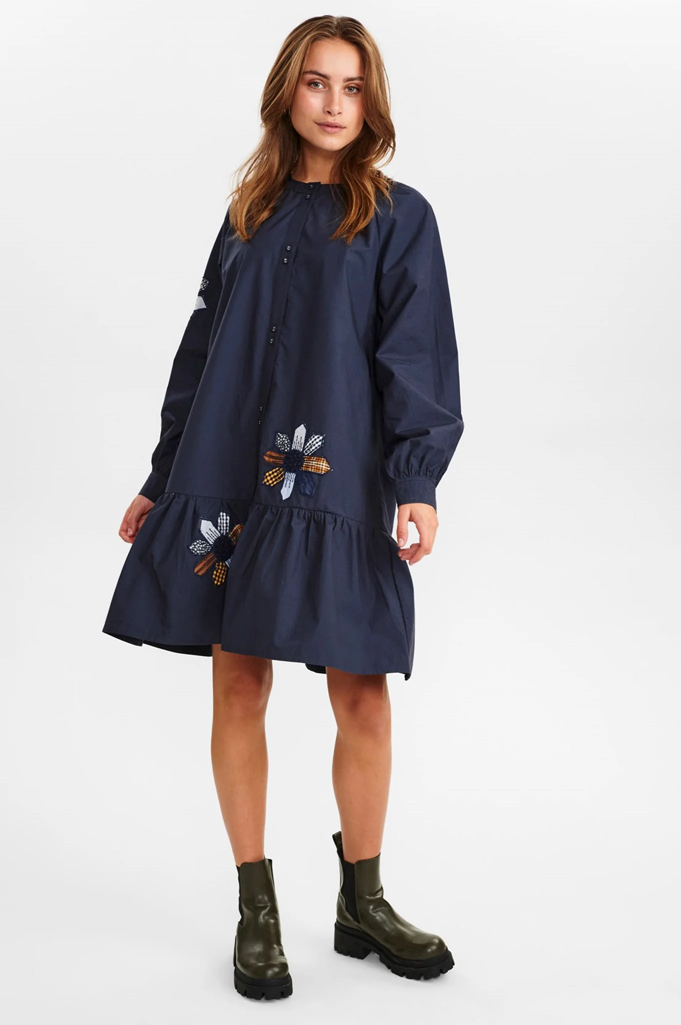 NUBELINDE DRESS - Dark Sapphire - Image 3