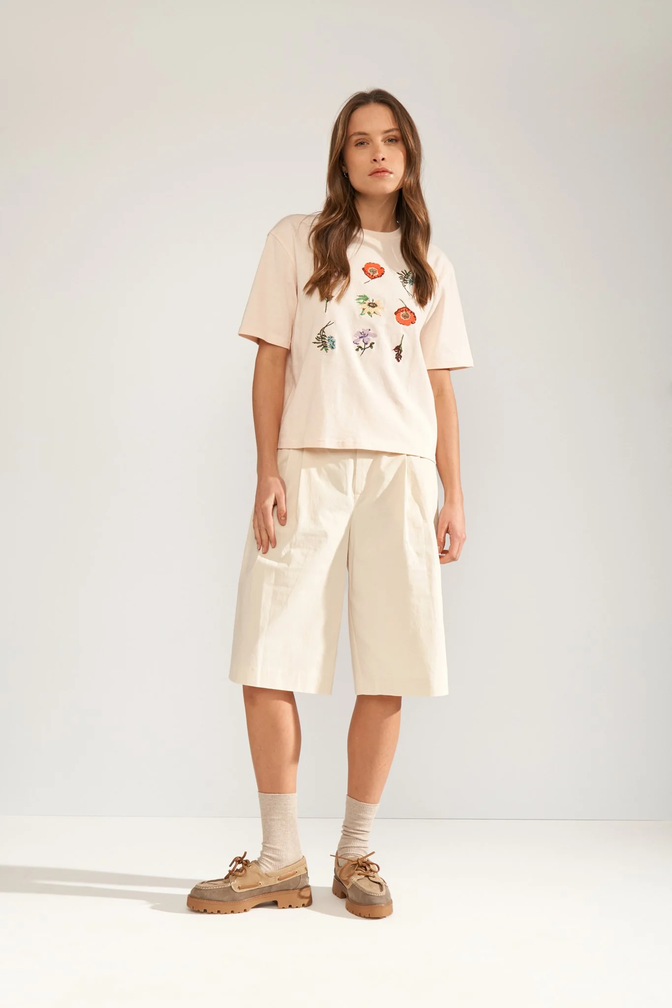 NUBELISA BOXY TEE - Mangano Calcite - Image 3