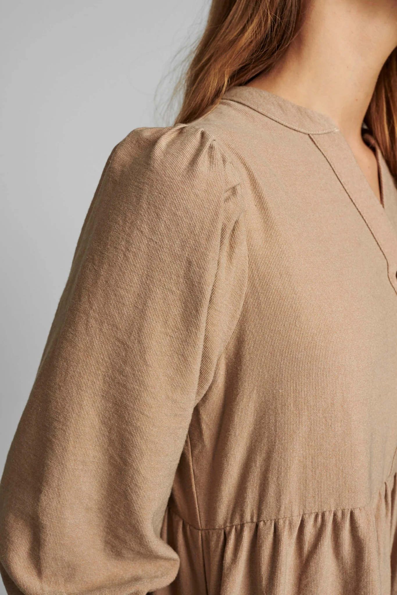 NUBELLIS DRESS - Tannin - Image 4