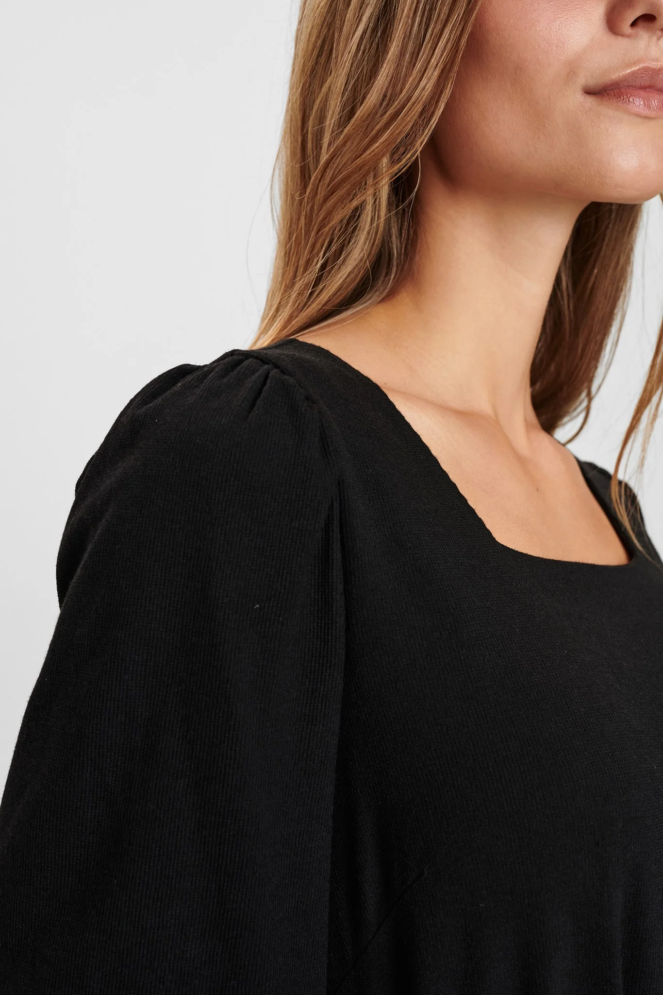NUBENDA DRESS - Caviar - Image 4