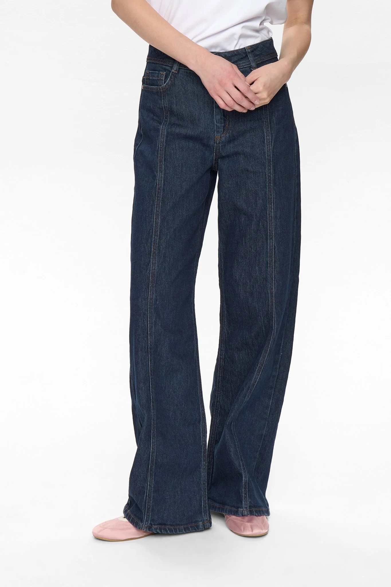 NUBERLIN - HR STRAIGHT STITCH JEANS - Dark Blue Denim - Image 2
