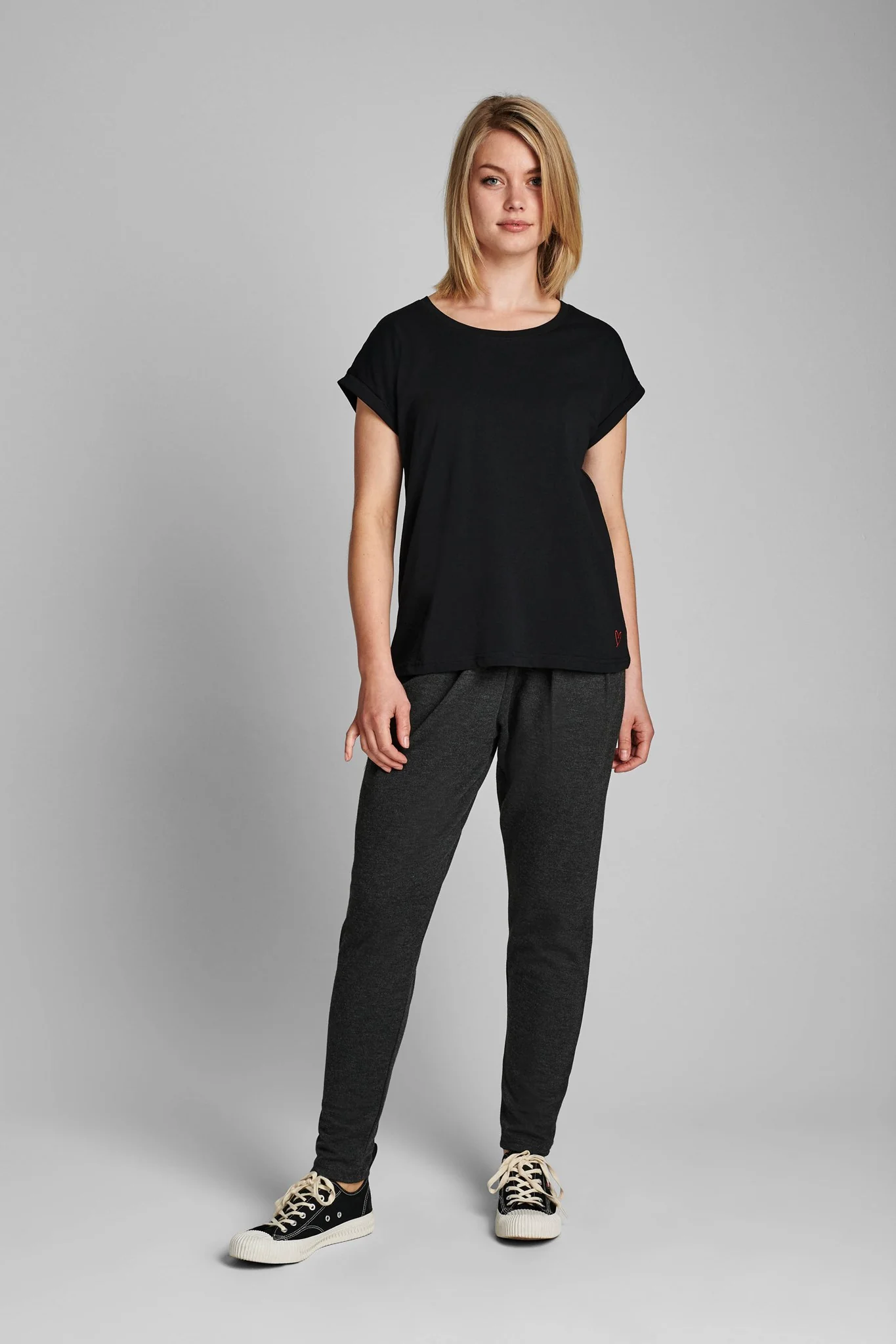 NUBEVERLY T-SHIRT - NOOS - Caviar - Image 3