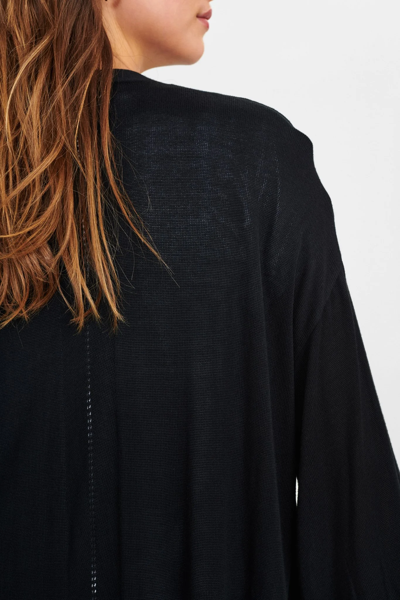 NUBIA LONG CARDIGAN - NOOS - Caviar - Image 4