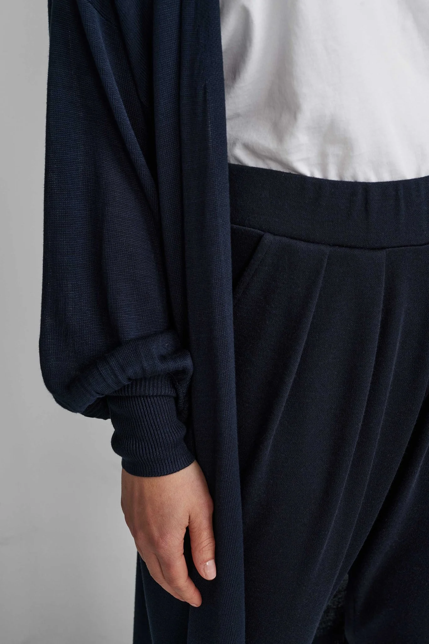 NUBIA LONG CARDIGAN - NOOS - Dark Sapphire - Image 4