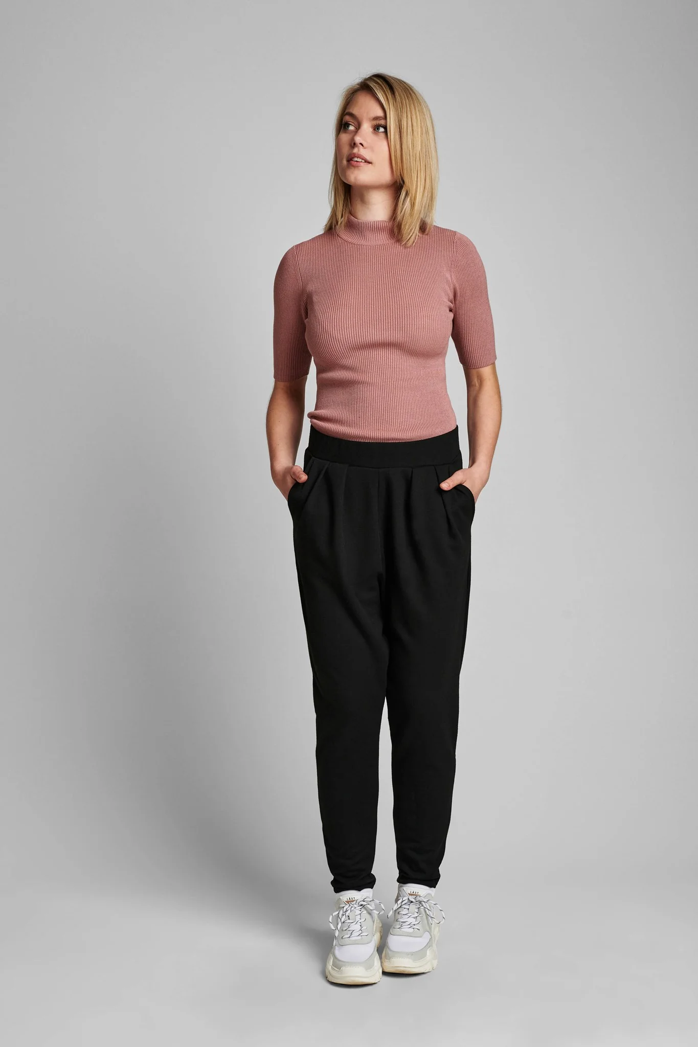 NUBIA SS PULLOVER  - Ash Rose - Image 3
