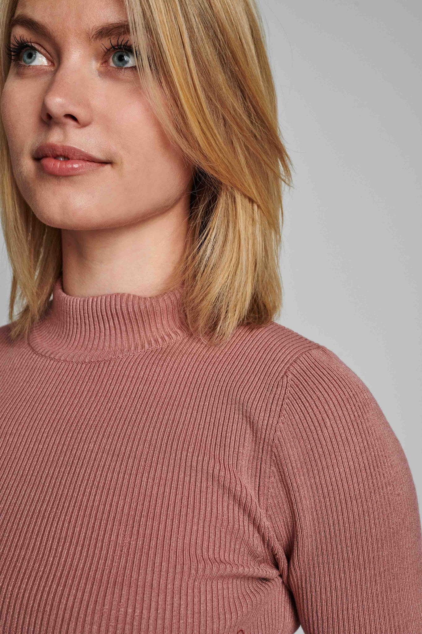 NUBIA SS PULLOVER  - Ash Rose - Image 4