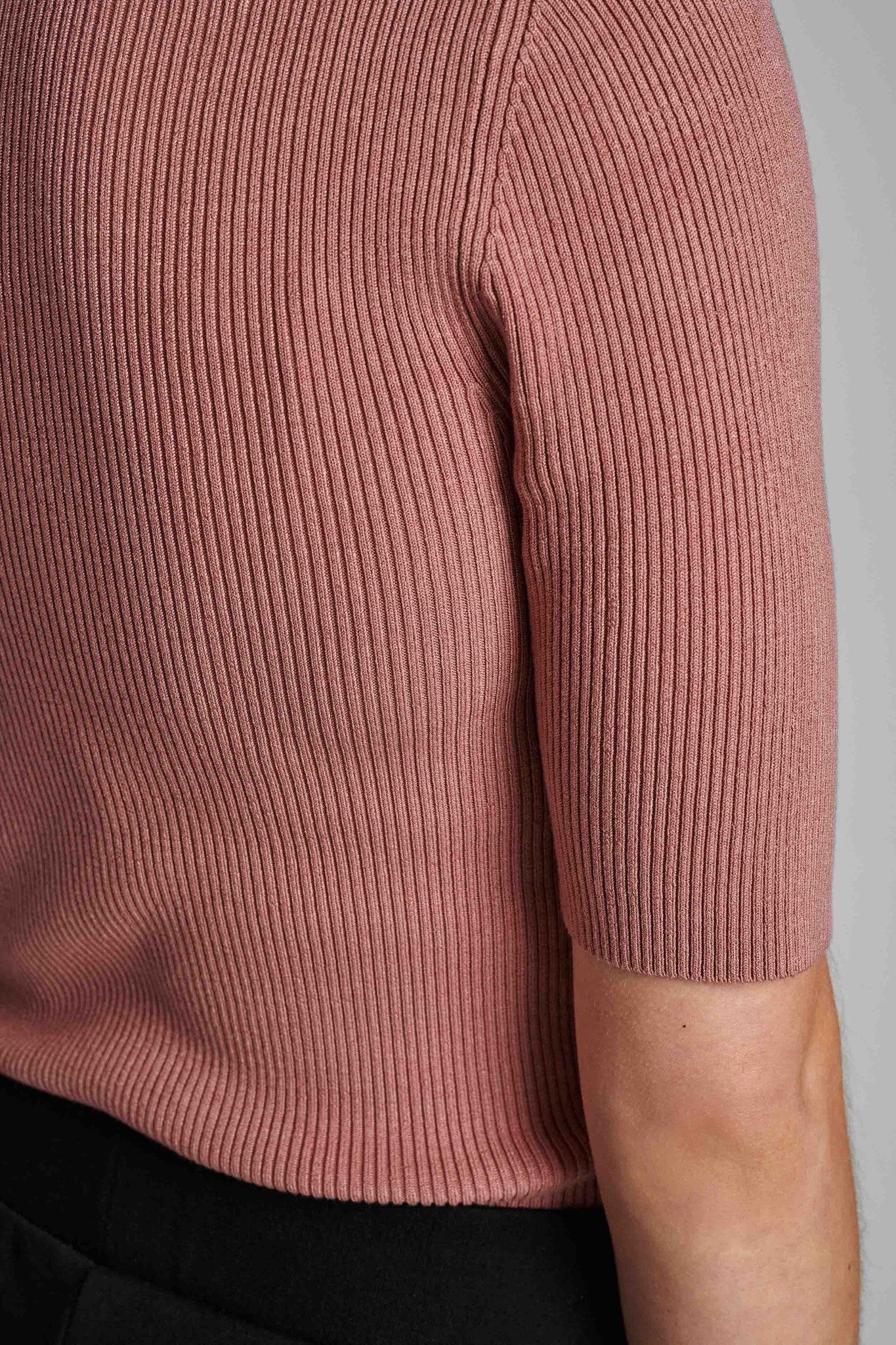 NUBIA SS PULLOVER  - Ash Rose - Image 5