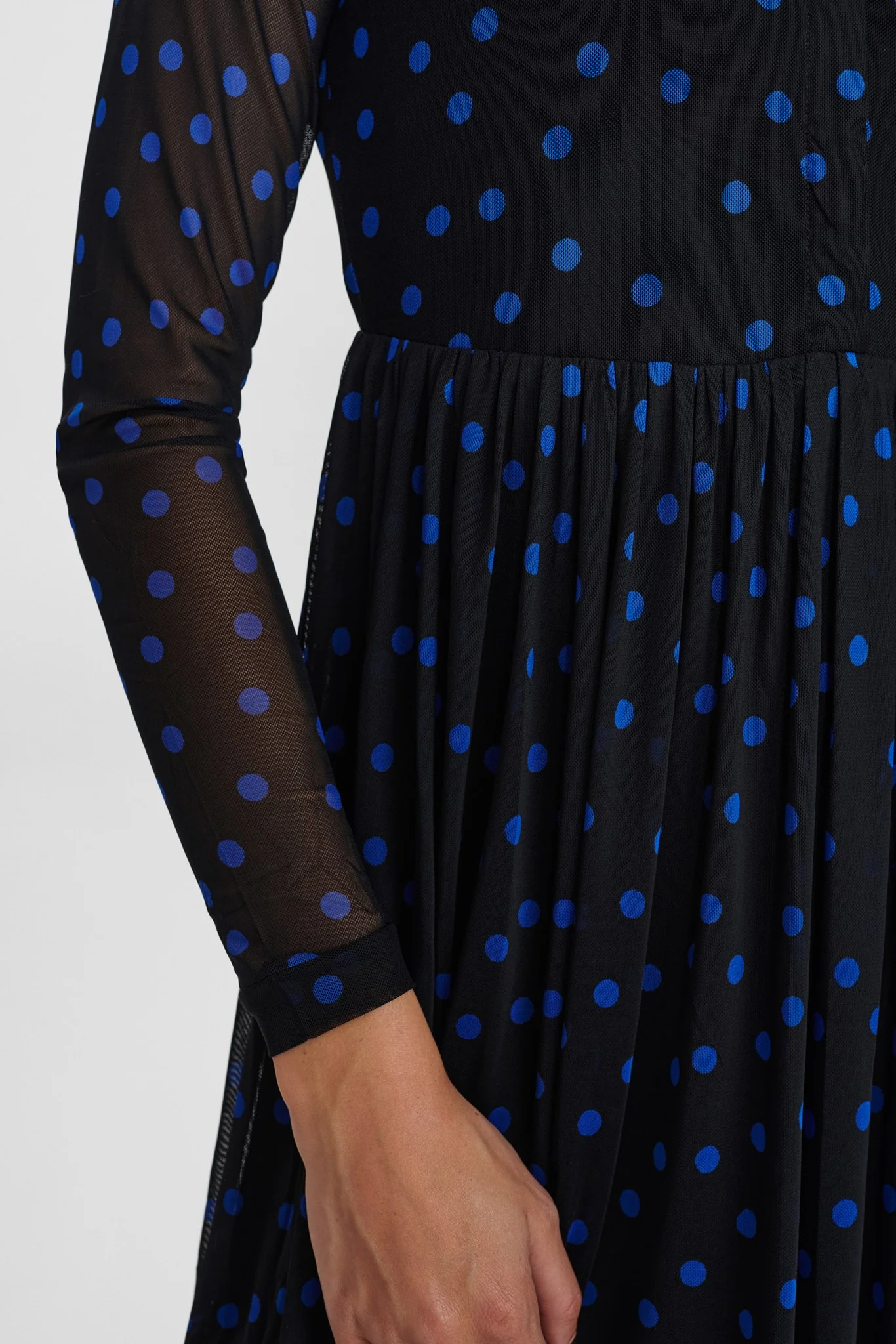 NUBIBI DRESS - Princess Blue - Image 5