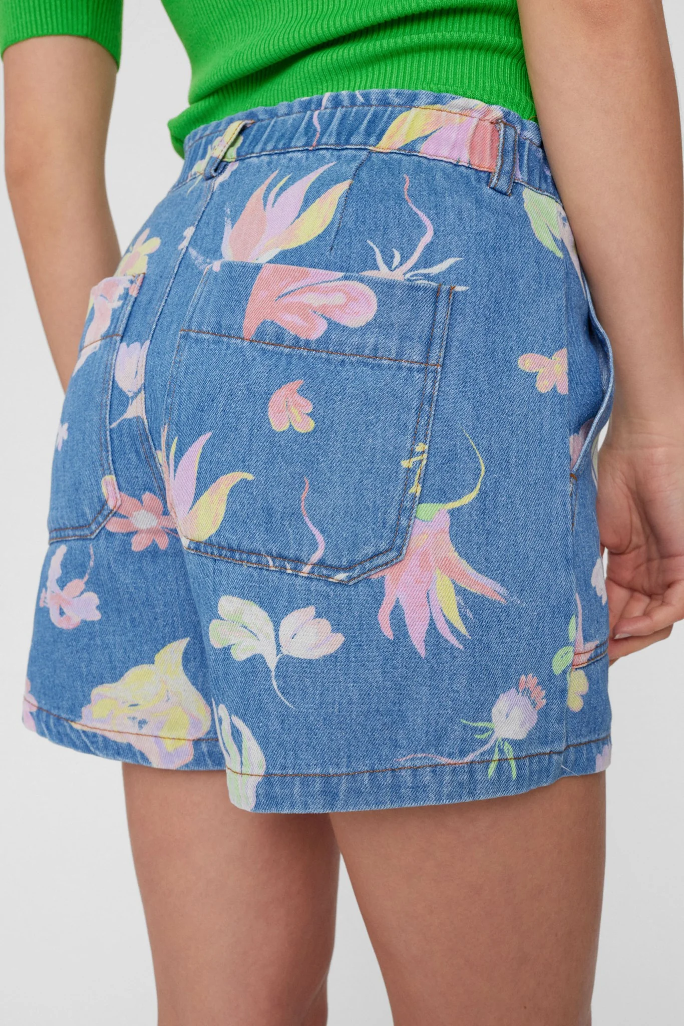 NUBILLY SHORTS - Light Blue Denim - Image 5