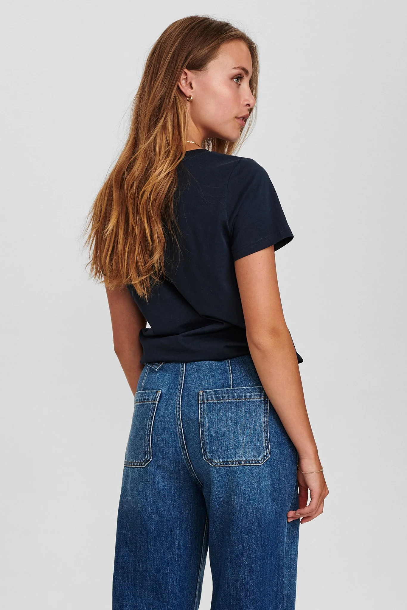 NUBONDIE TEE - Dark Sapphire - Image 2