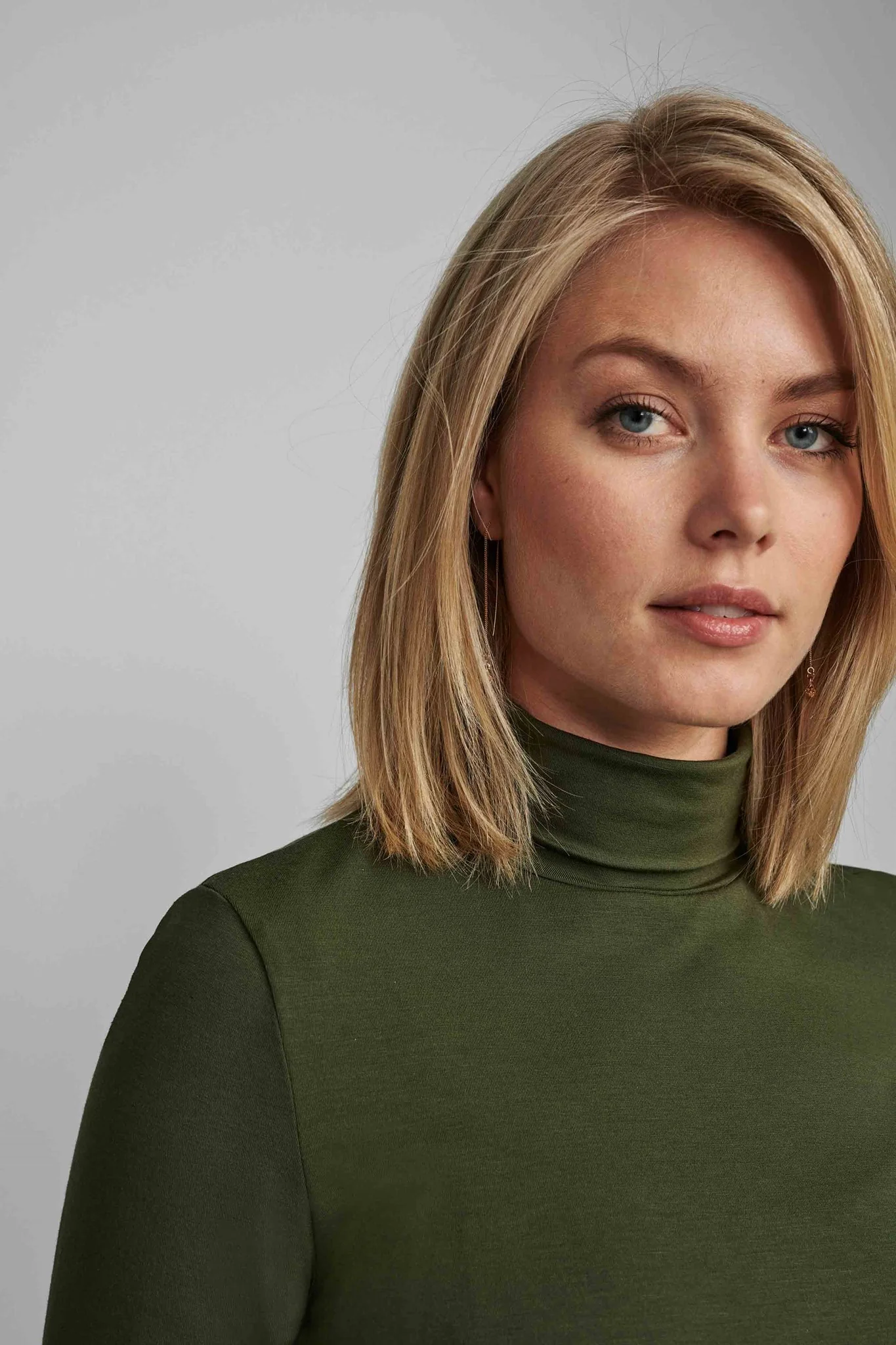 NUBOWIE ROLLNECK - NOOS - Deep Depth - Image 7