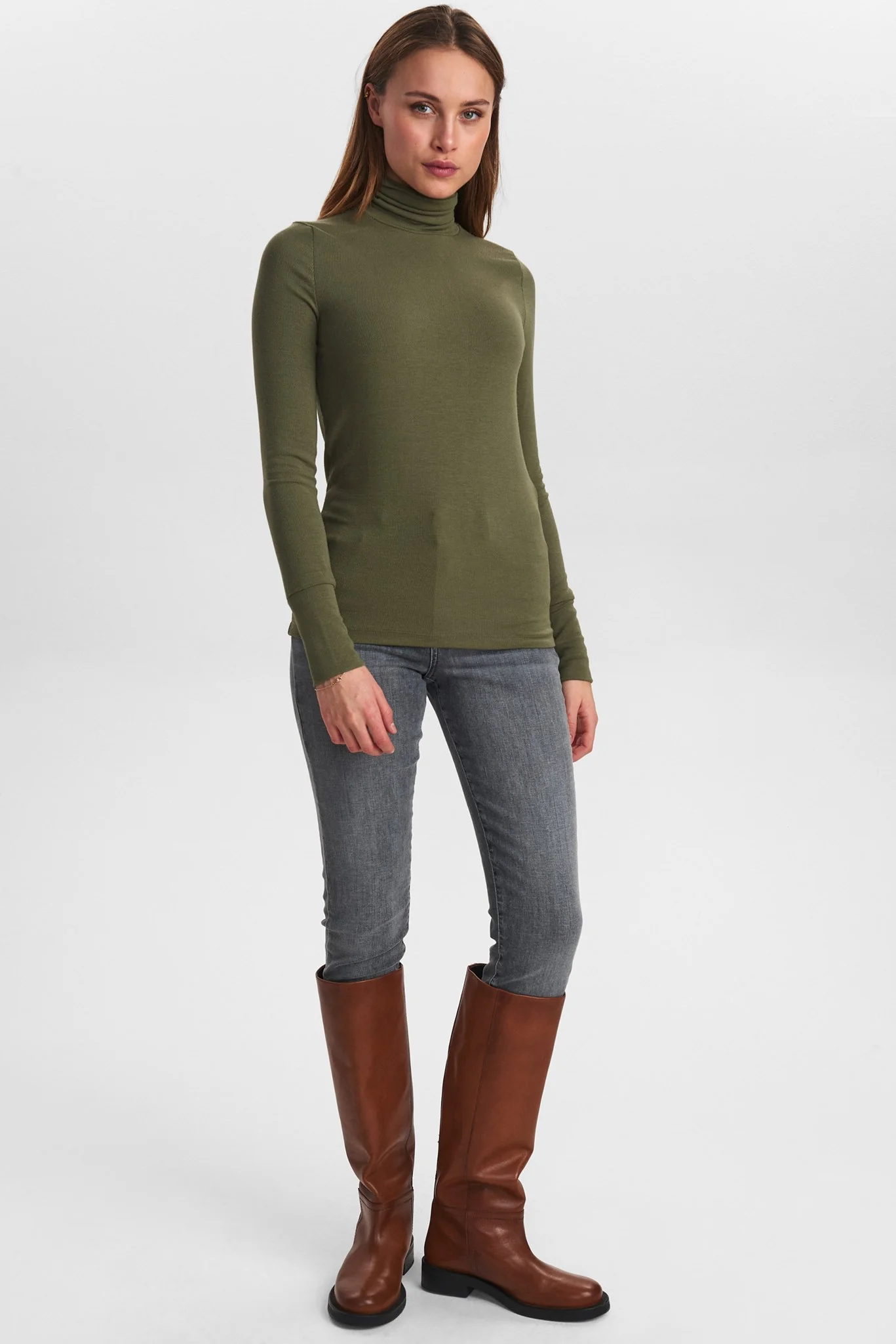 NUBOWIE ROLLNECK RIB - NOOS - Deep Lichen Green - Image 3