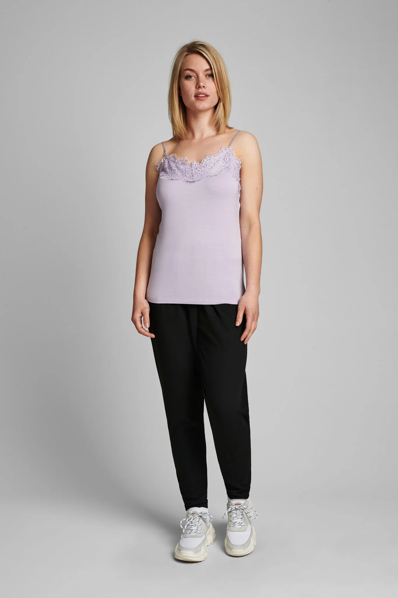 NUBOWIE SINGLET - NOOS - Orchid Petal - Image 3
