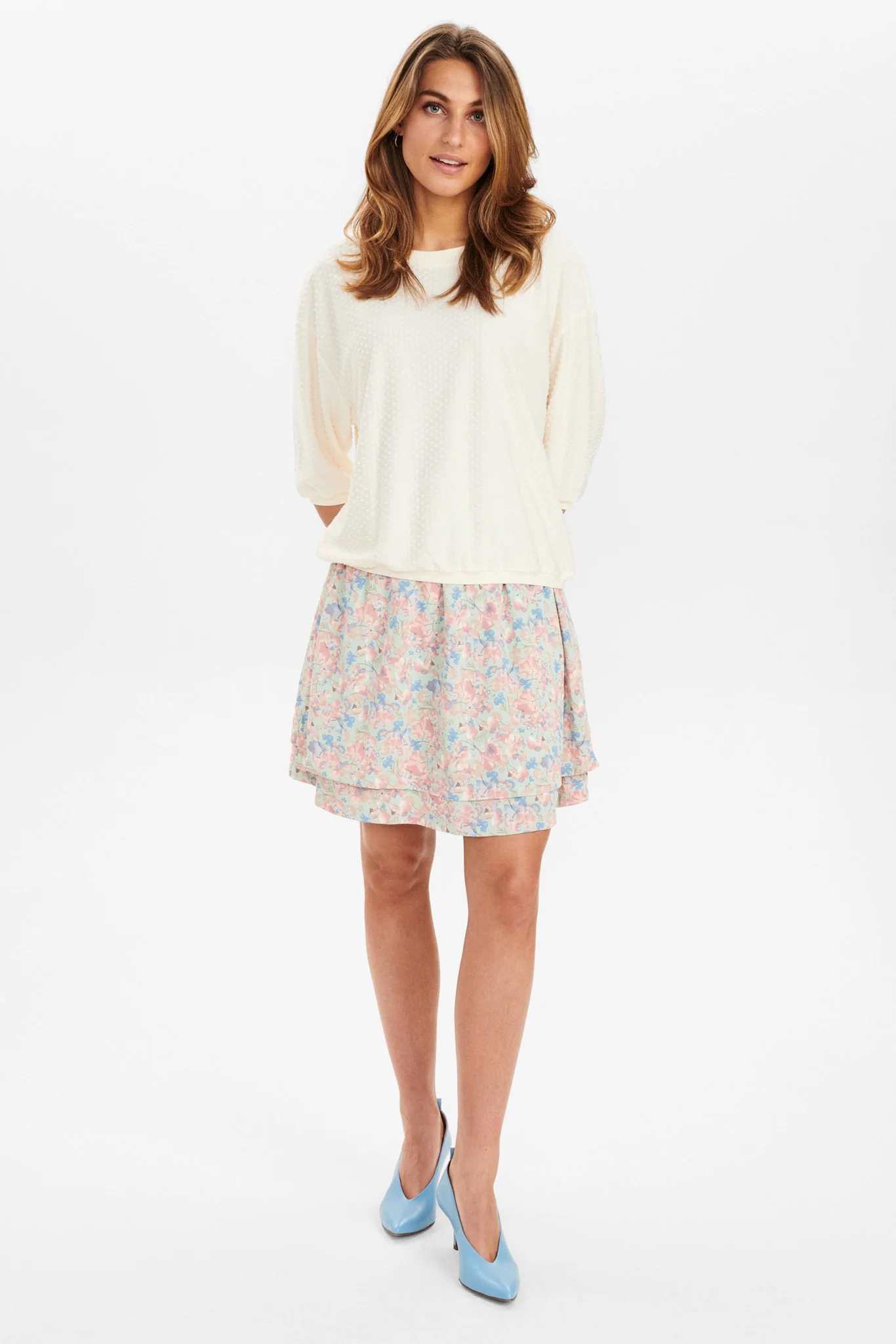 NUBRIGHED DOBBY BLOUSE - Pristine - Image 3