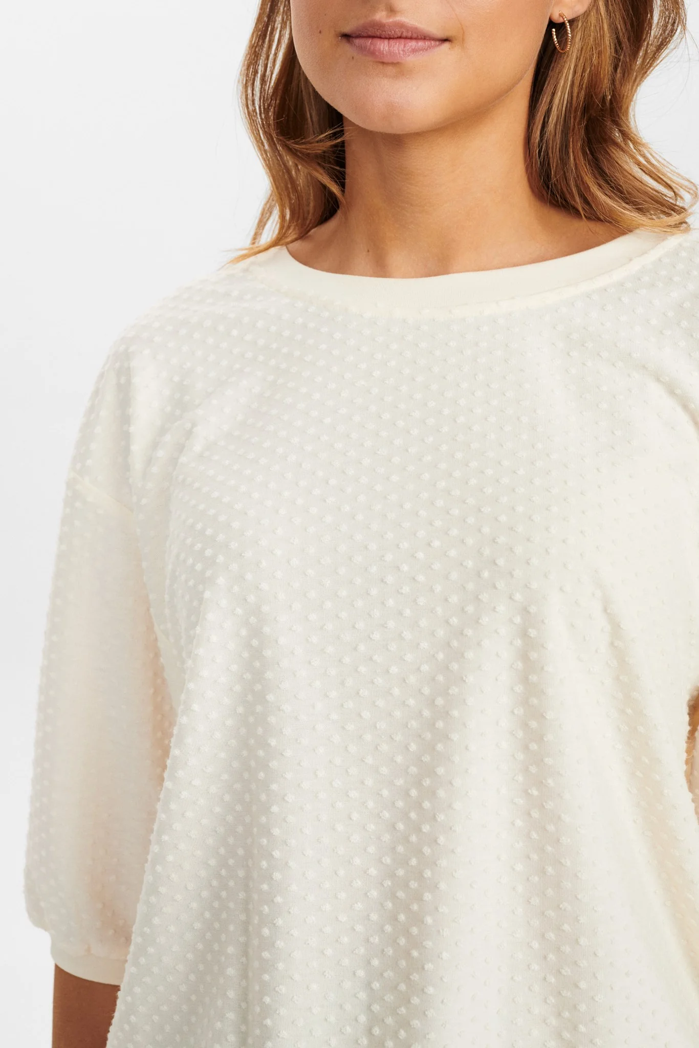 NUBRIGHED DOBBY BLOUSE - Pristine - Image 4