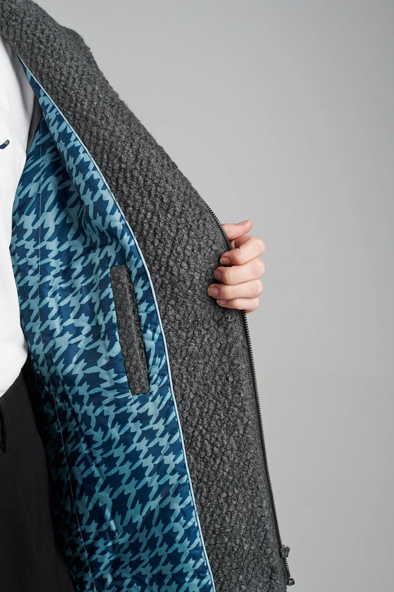 NUBRIO JACKET  - Dark Shadow - Image 5