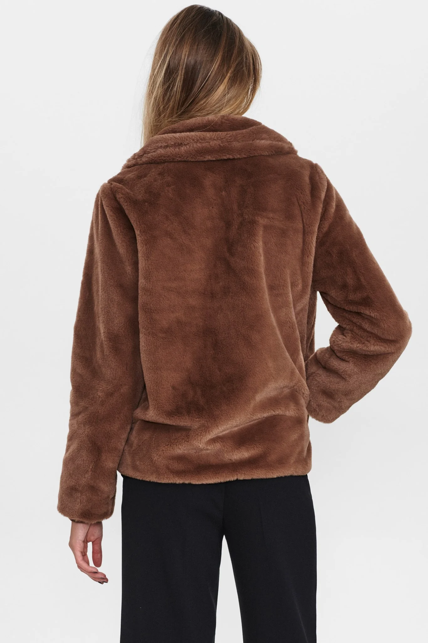 NUBROWNY FUR JACKET  - Shittake - Image 2