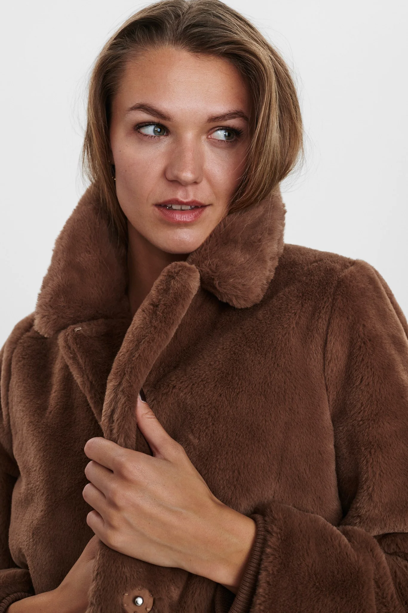 NUBROWNY FUR JACKET  - Shittake - Image 6