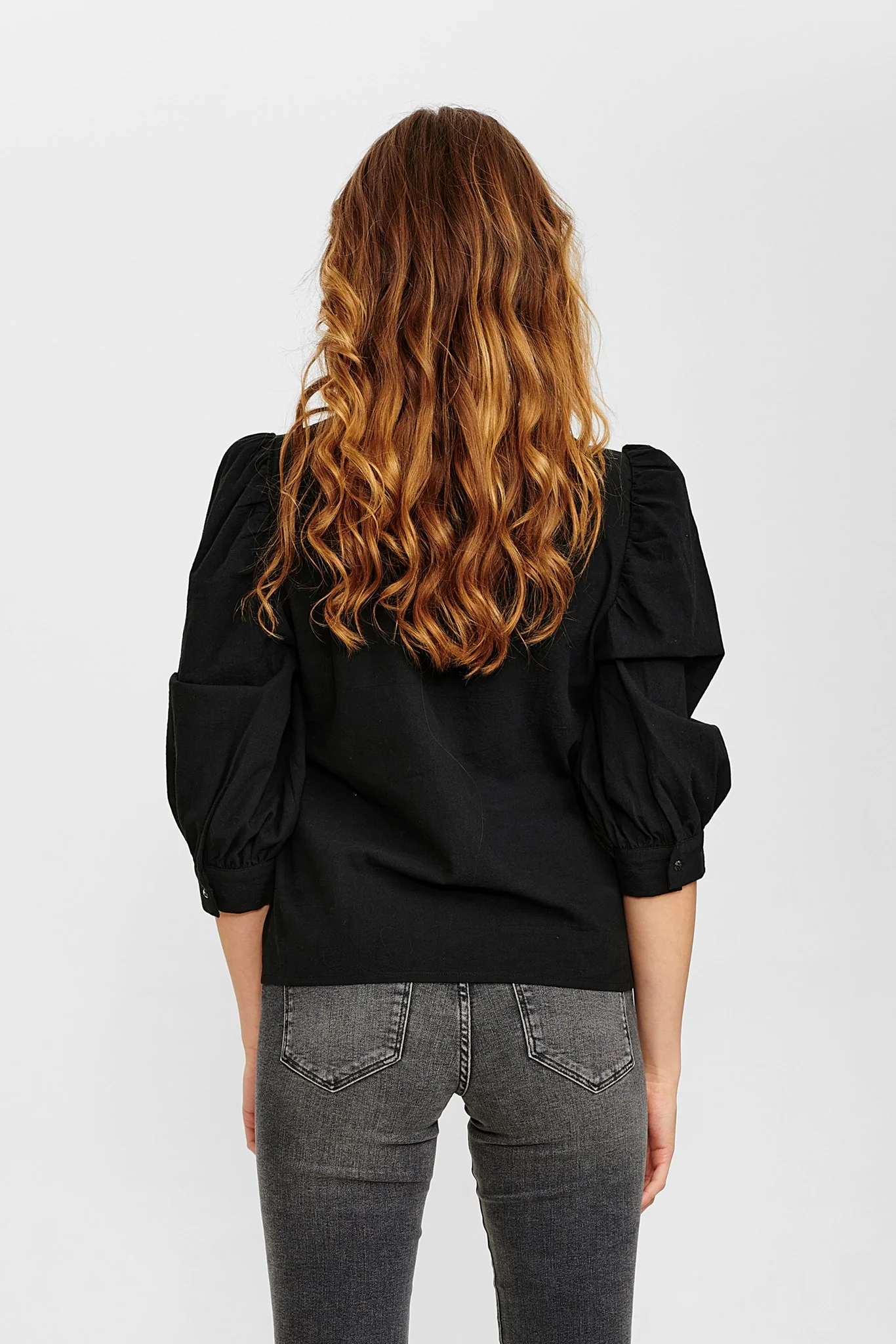 NUBUNNY SHIRT - Caviar - Image 2